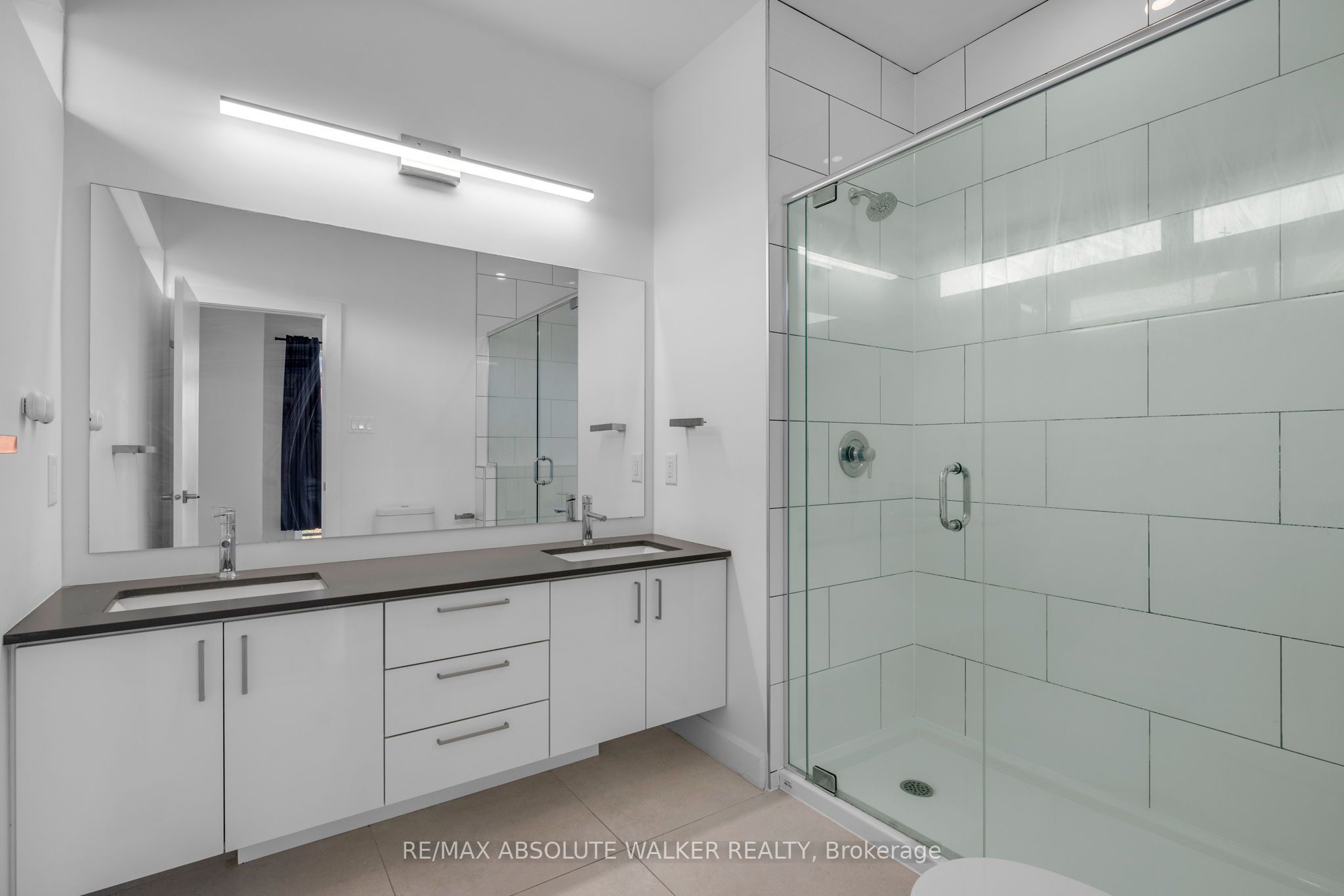 10 Chapleau Avenue A Property Photo 30