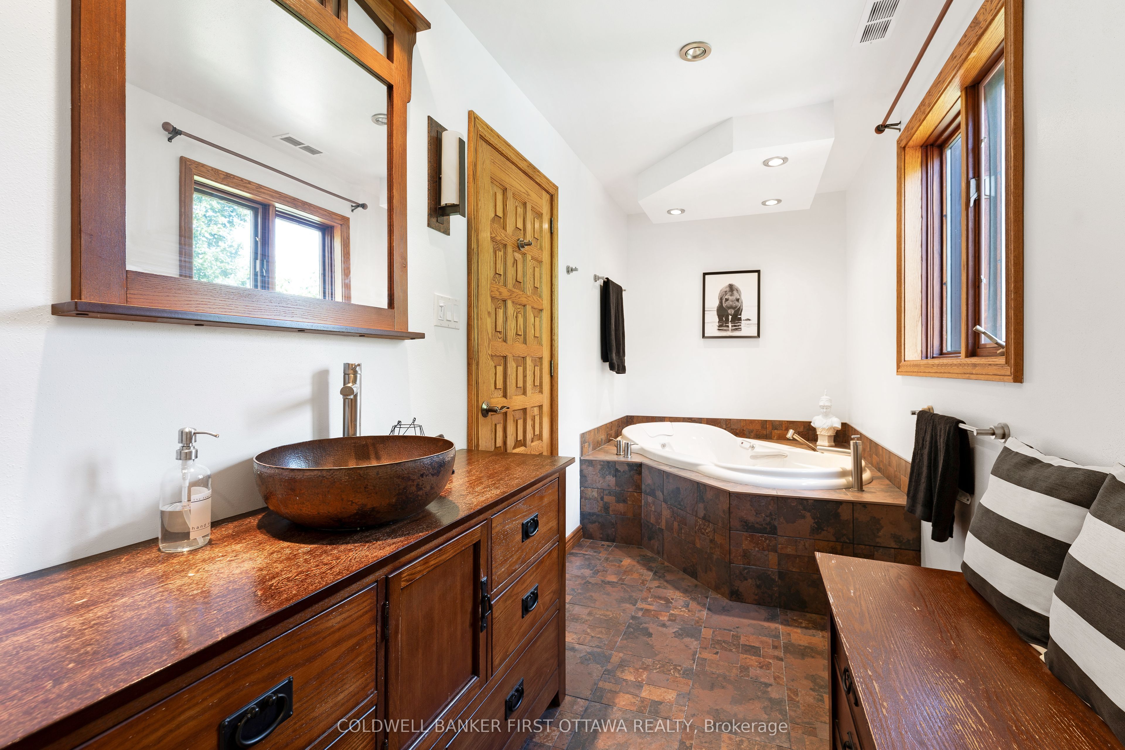 5125 Ardoch Road Property Photo 29