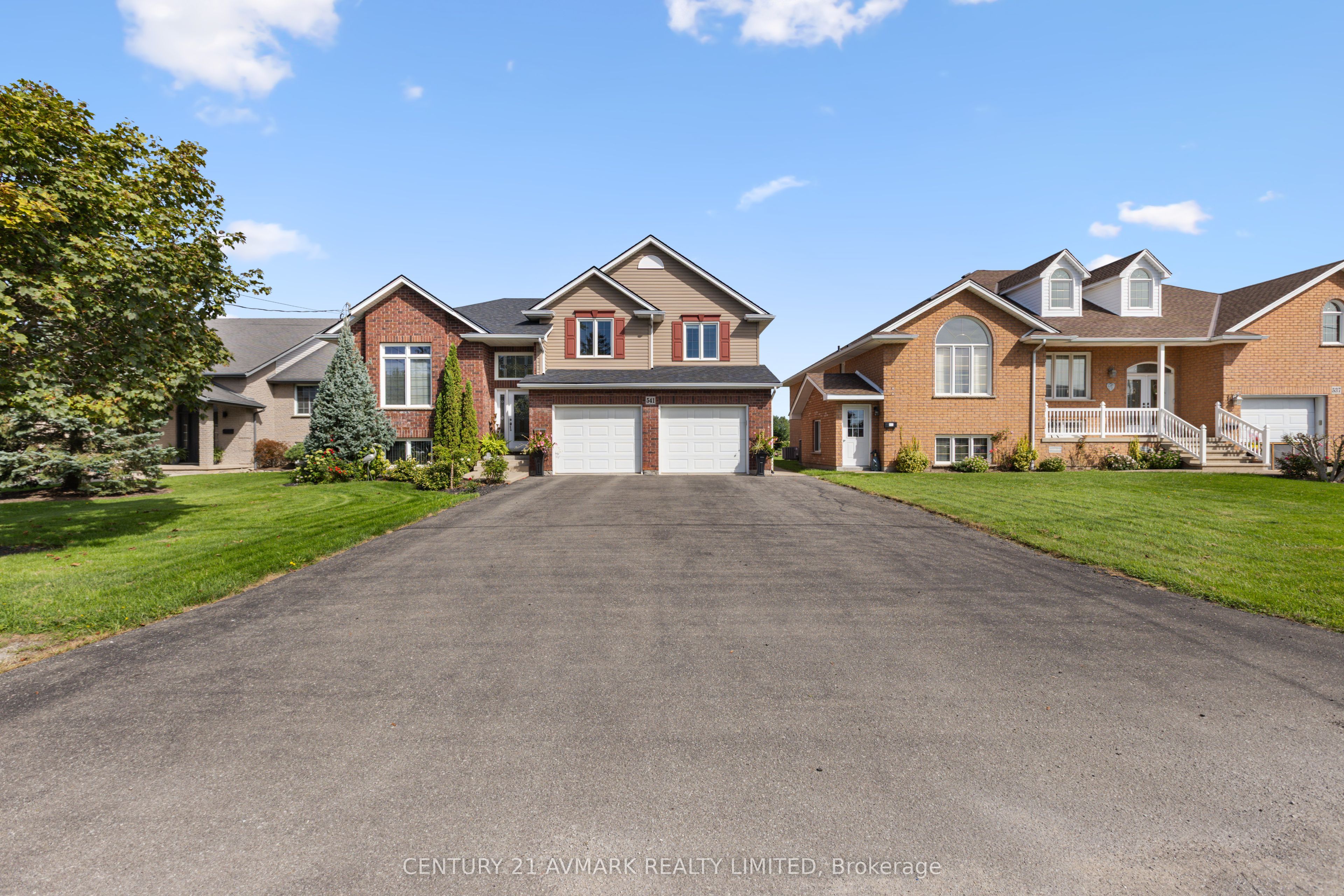 541 Barrick Road Property Photo 2