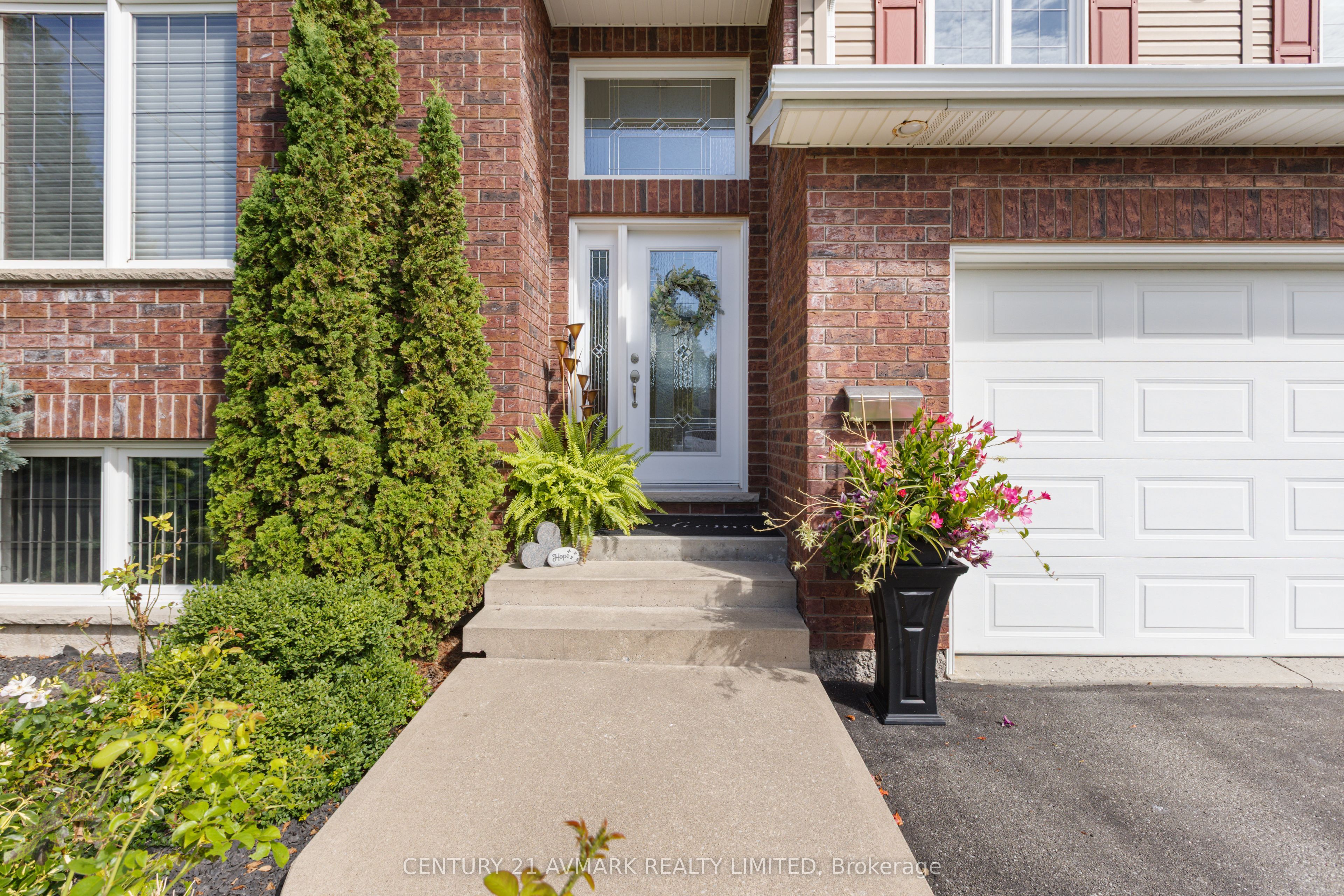 541 Barrick Road Property Photo 4