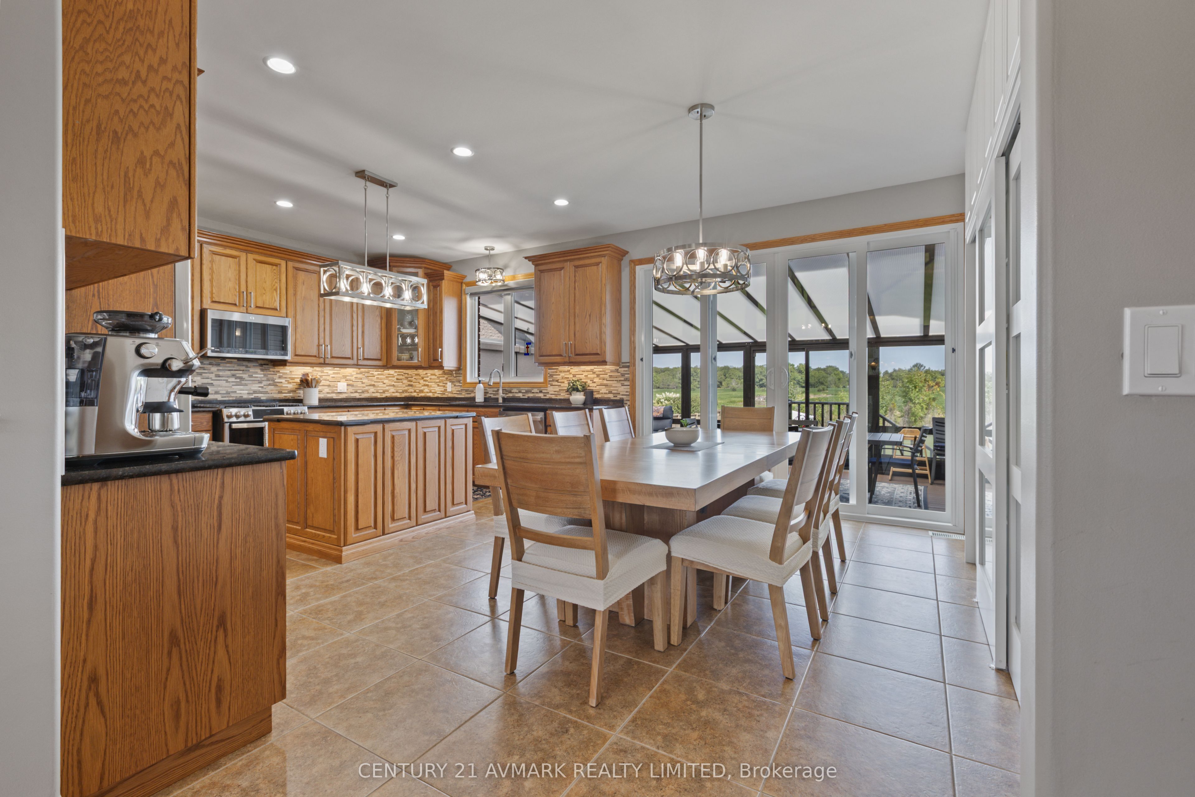 541 Barrick Road Property Photo 15