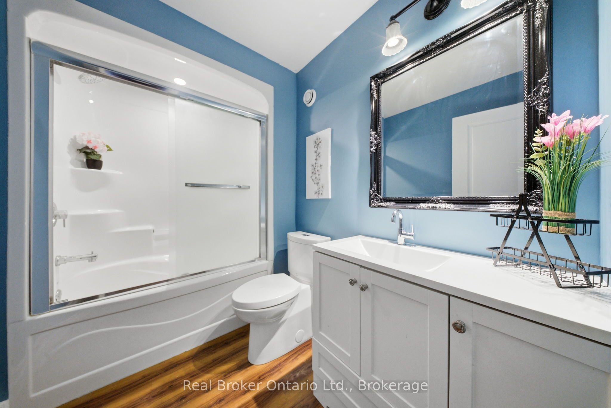 7399 Wellington 10 Road Property Photo 26
