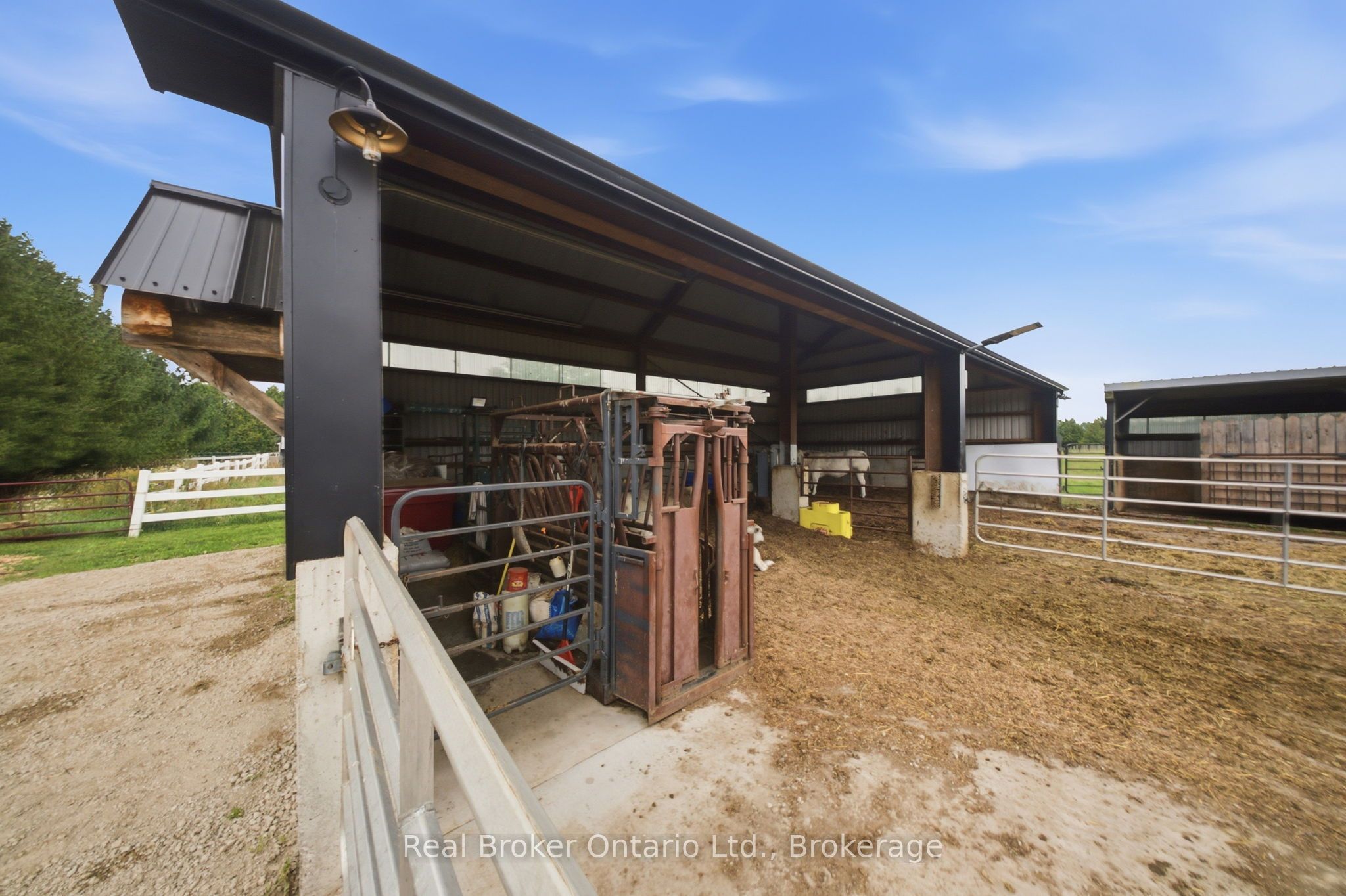 7399 Wellington 10 Road Property Photo 43