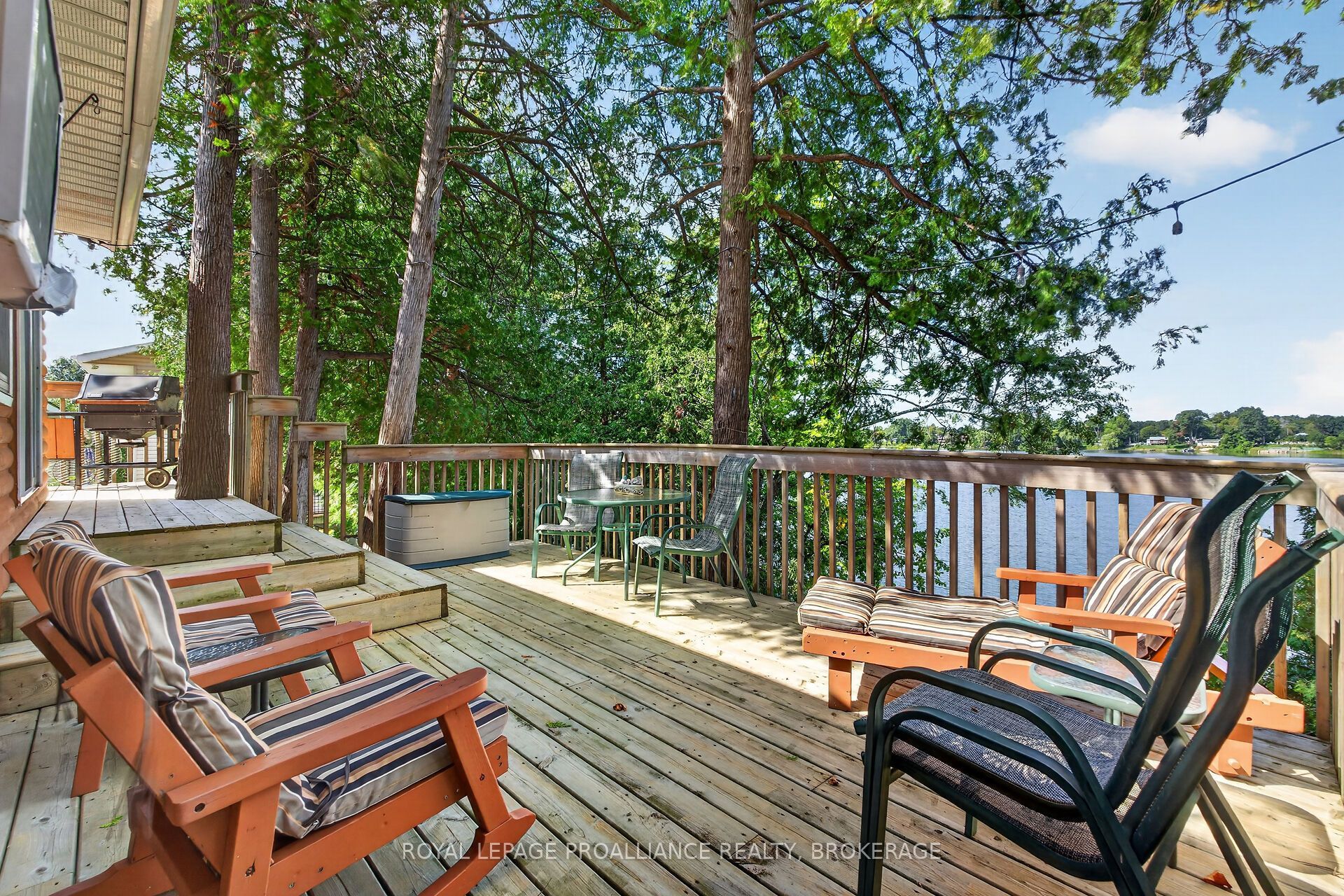 1006 Rocky Shore Lane Property Photo 1
