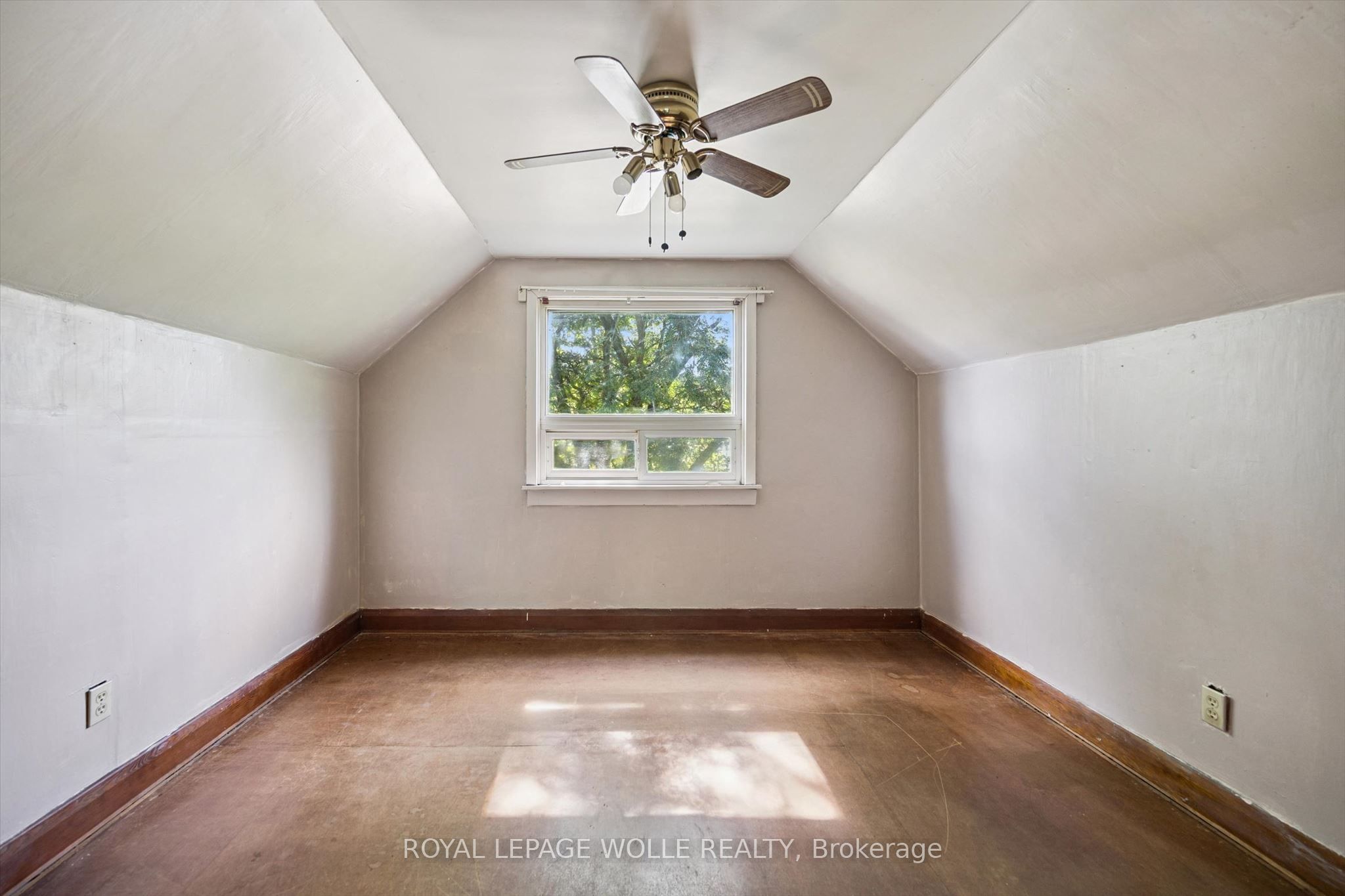 334 Blucher Boulevard Property Photo 19