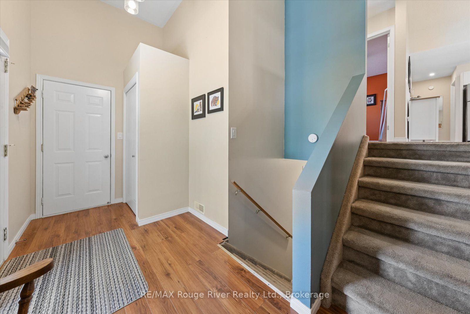 32 South Maloney Street Property Photo 4