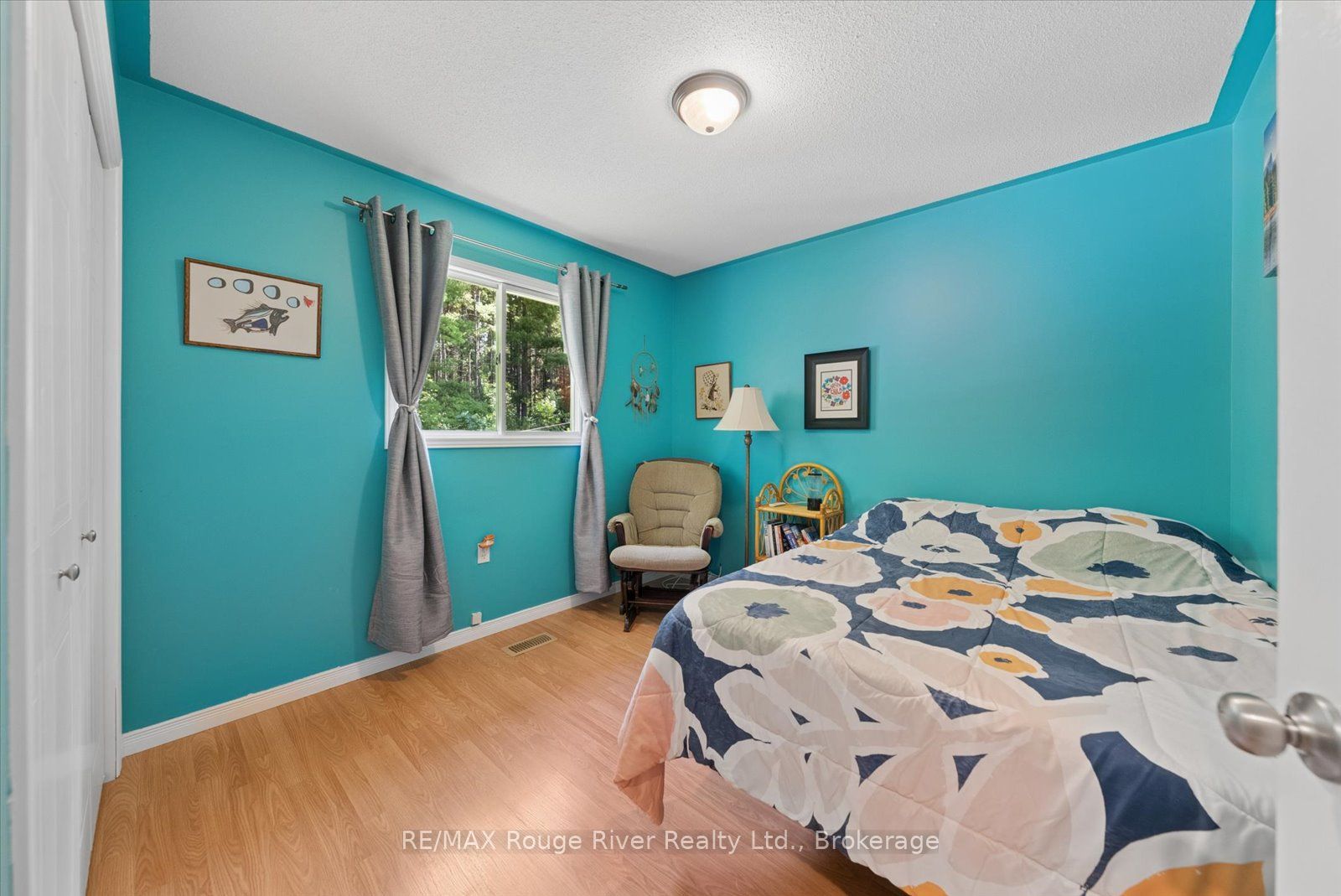32 South Maloney Street Property Photo 13