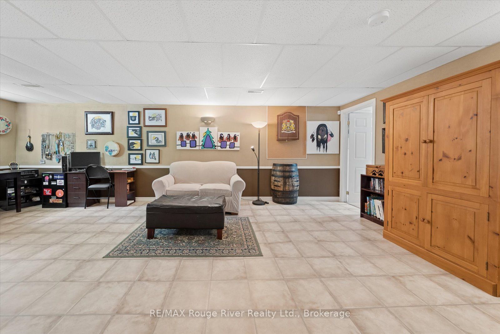 32 South Maloney Street Property Photo 17