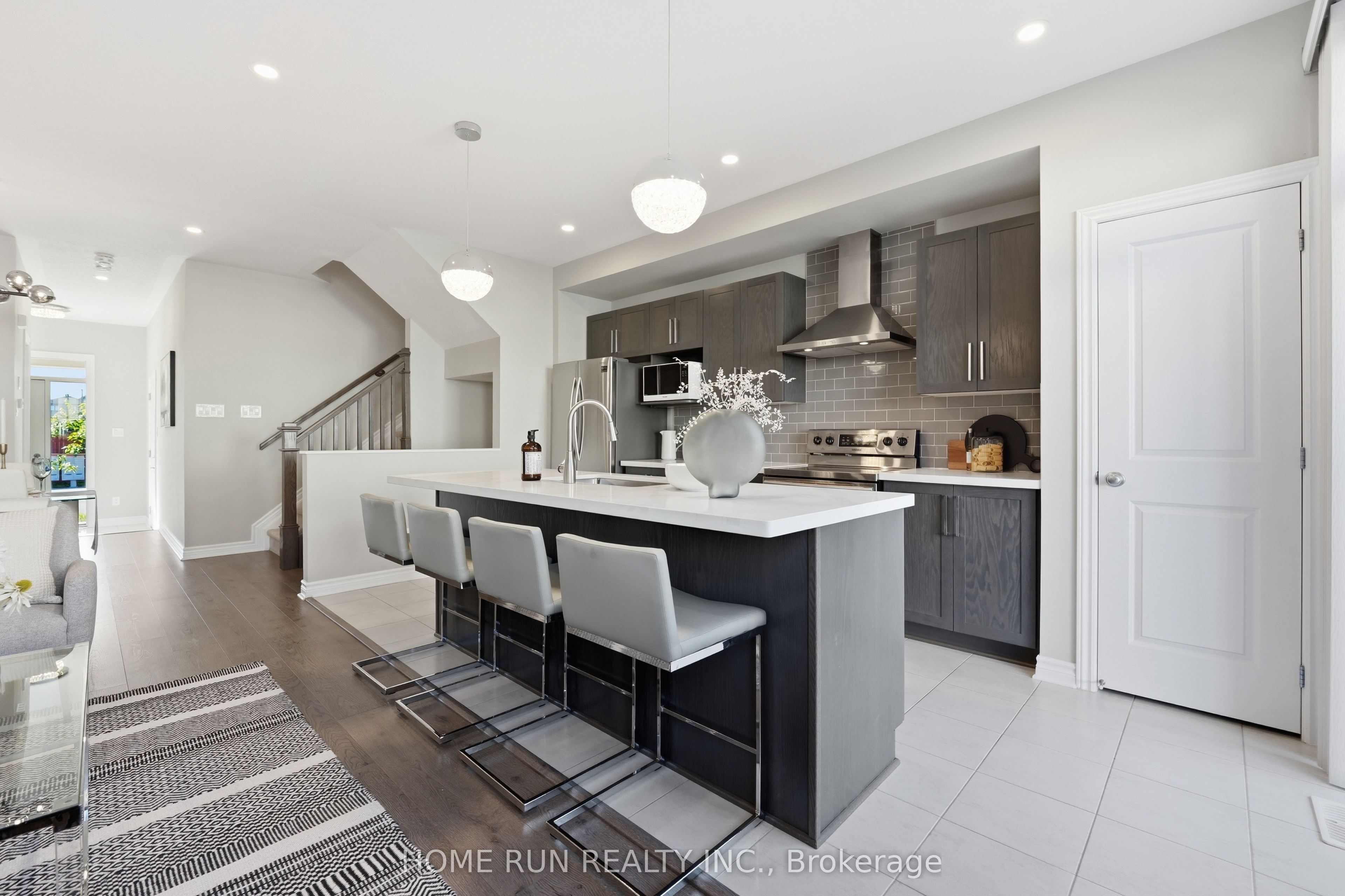 1008 Kilbirnie Drive Property Photo 12