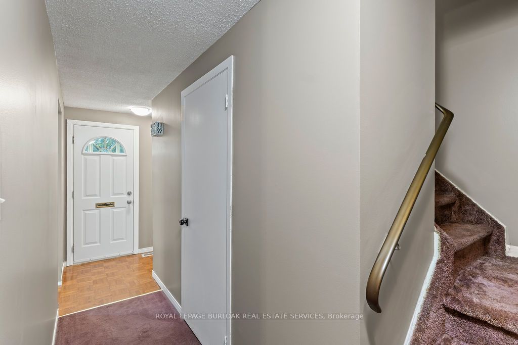 151 Gateshead Crescent 43 Property Photo 2