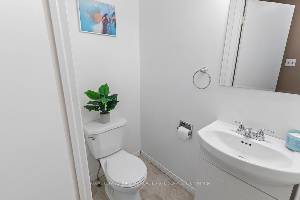 151 Gateshead Crescent 43 Property Photo 7