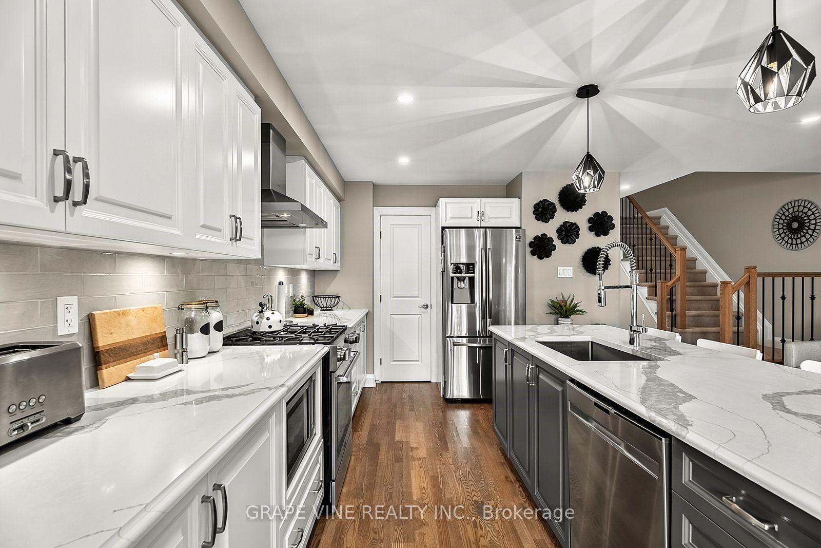 96 Porter Street Property Photo 11