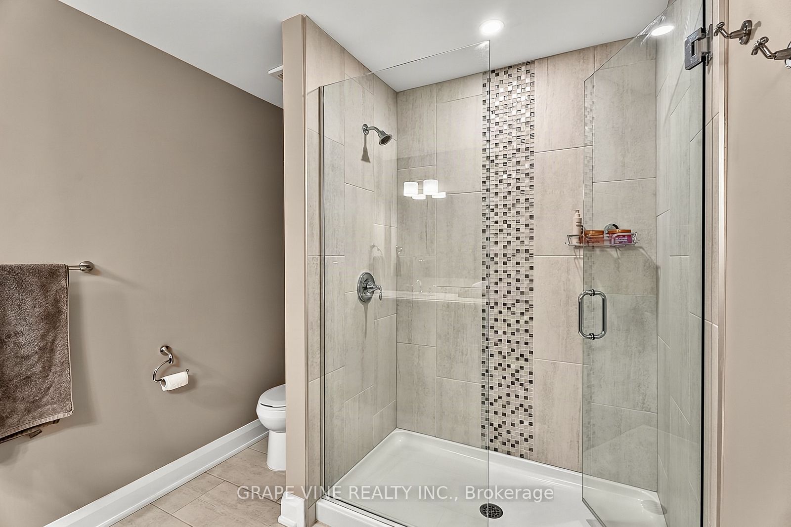 96 Porter Street Property Photo 26