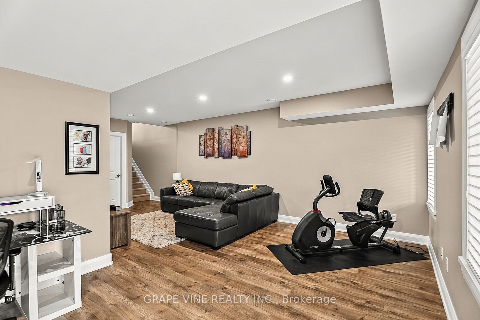 96 Porter Street Property Photo 35