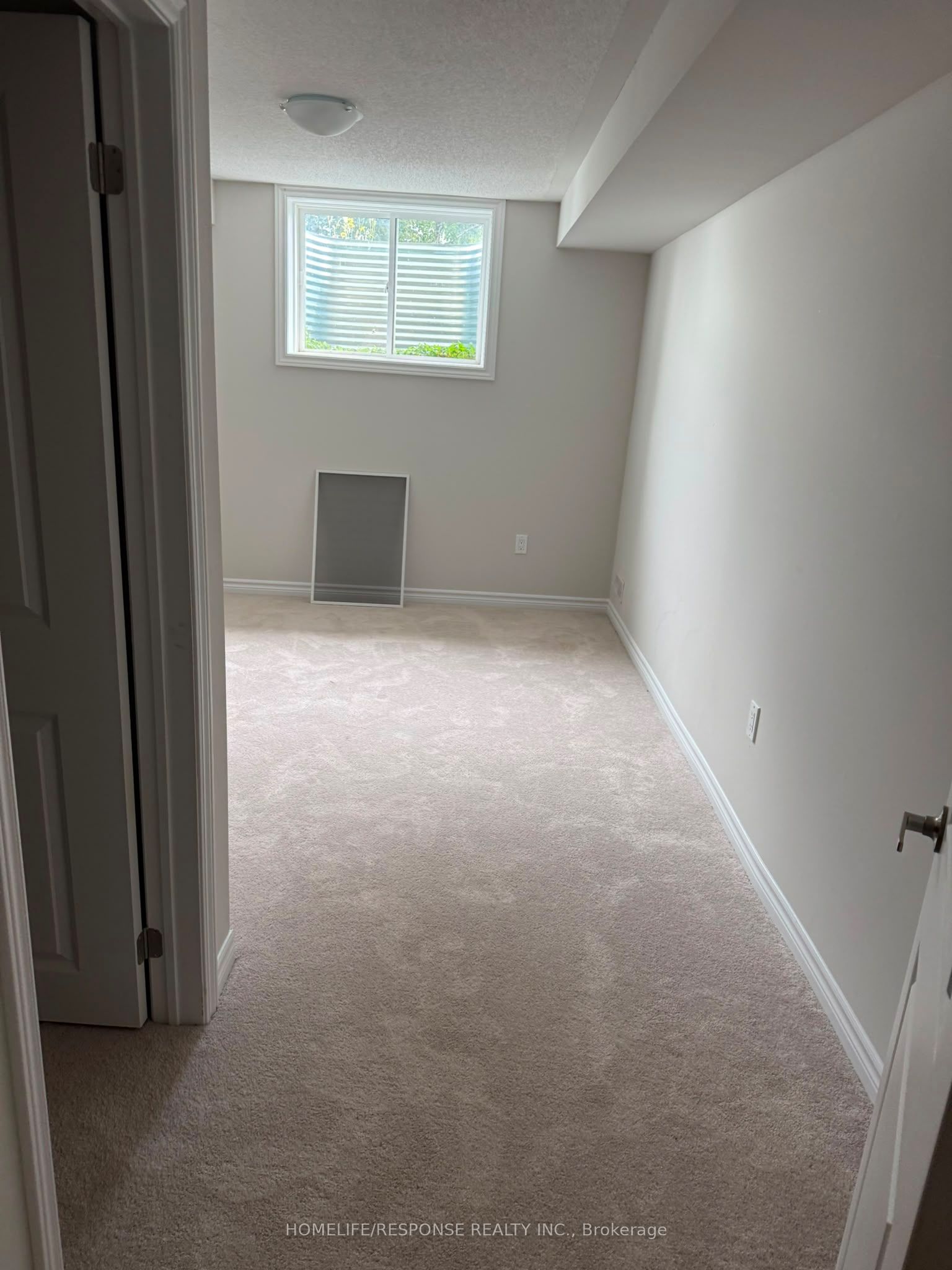 111 Stonebrook Way Property Photo 11