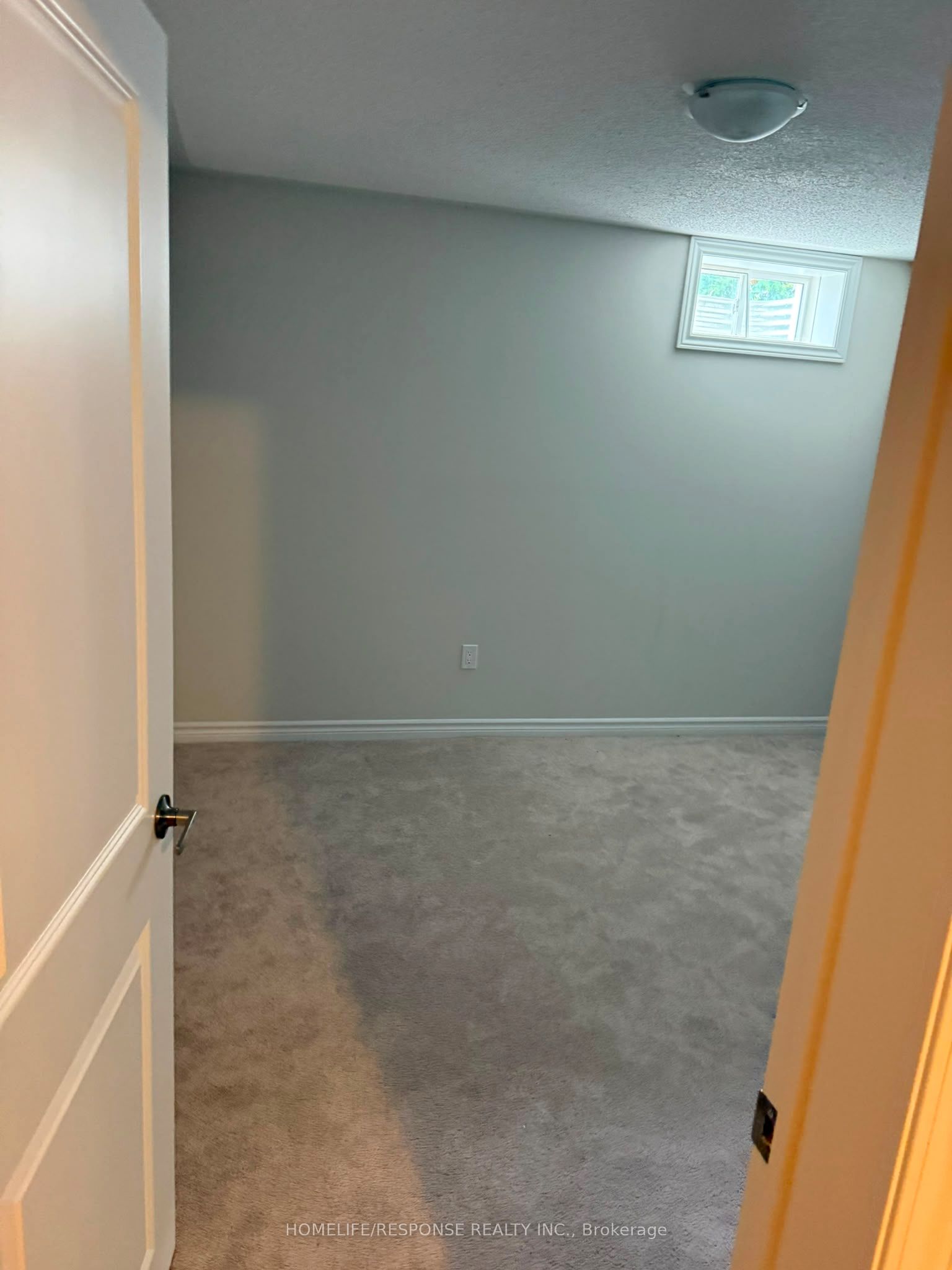 111 Stonebrook Way Property Photo 14