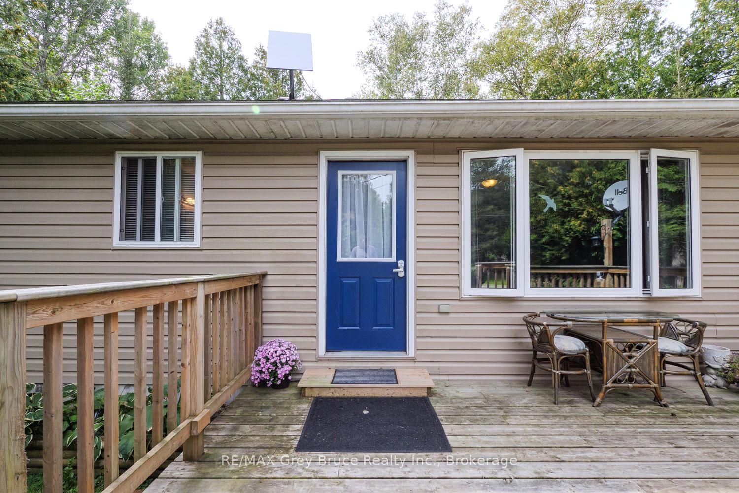 27 Woodstock Avenue Property Photo 10
