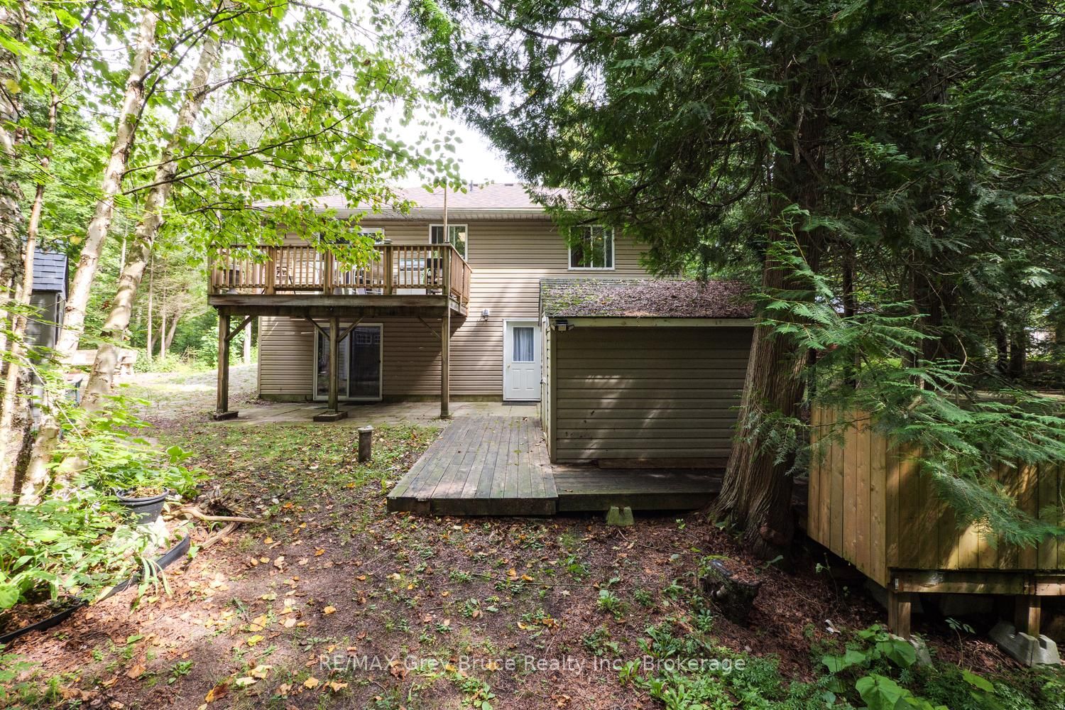 27 Woodstock Avenue Property Photo 41
