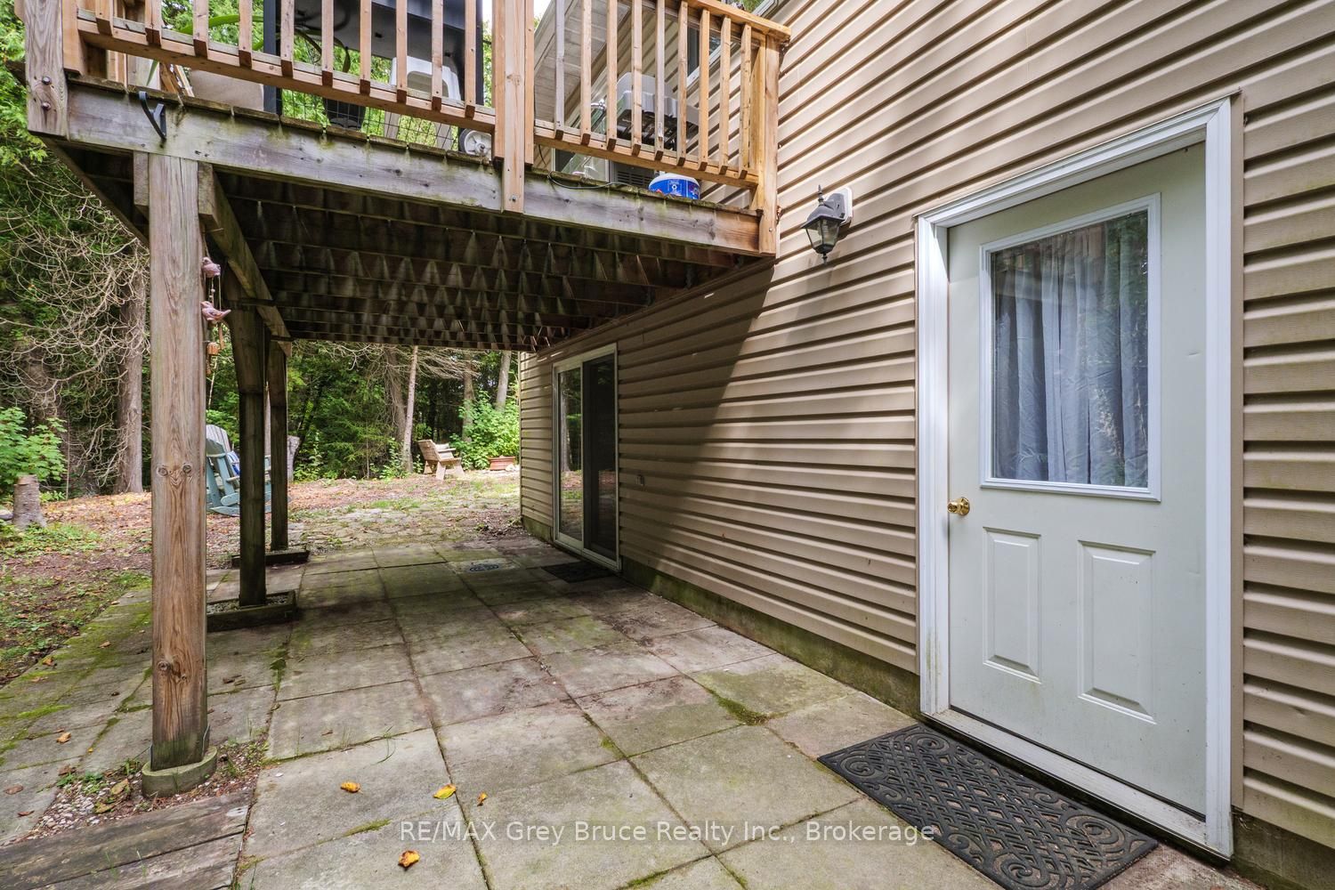 27 Woodstock Avenue Property Photo 43