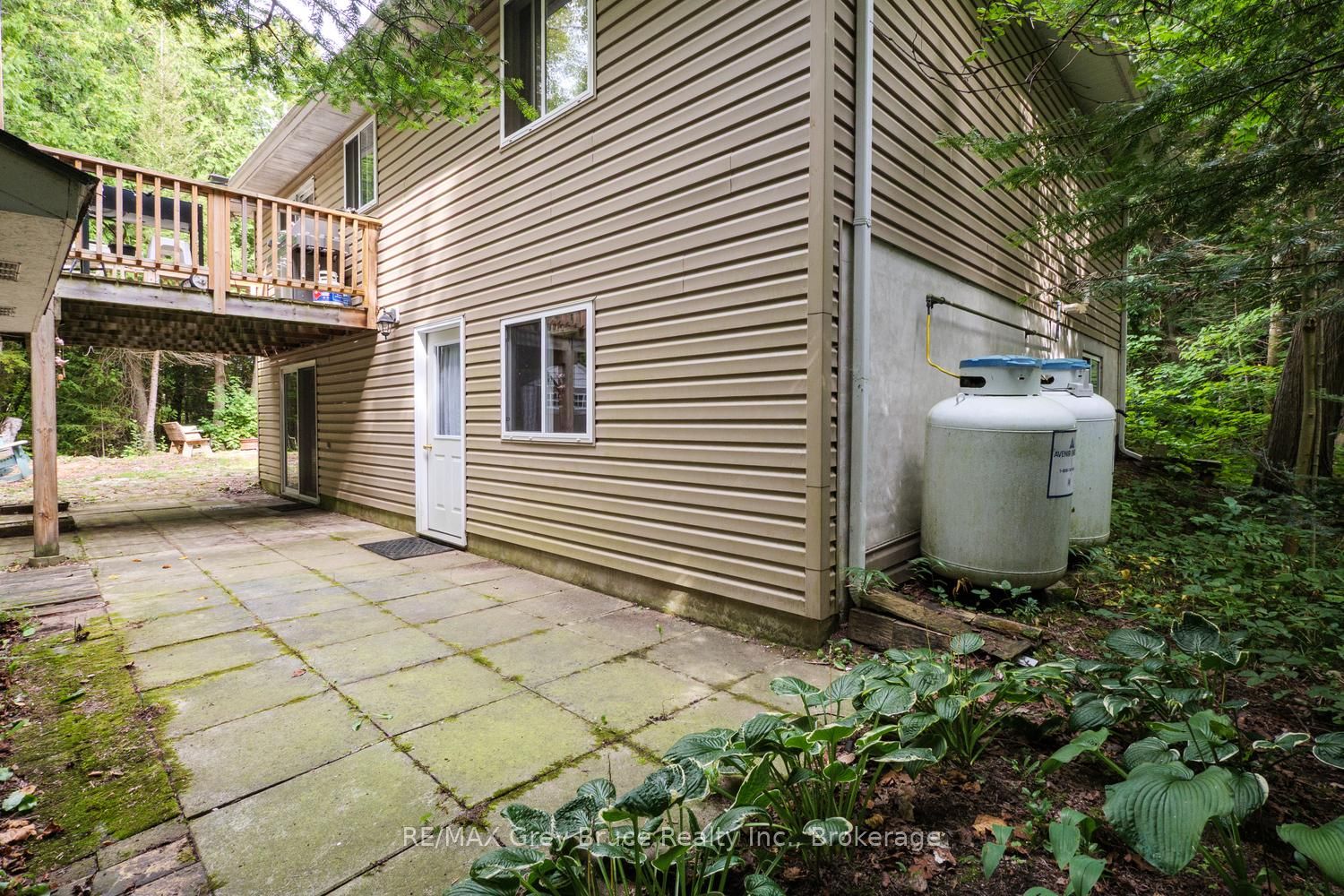 27 Woodstock Avenue Property Photo 44