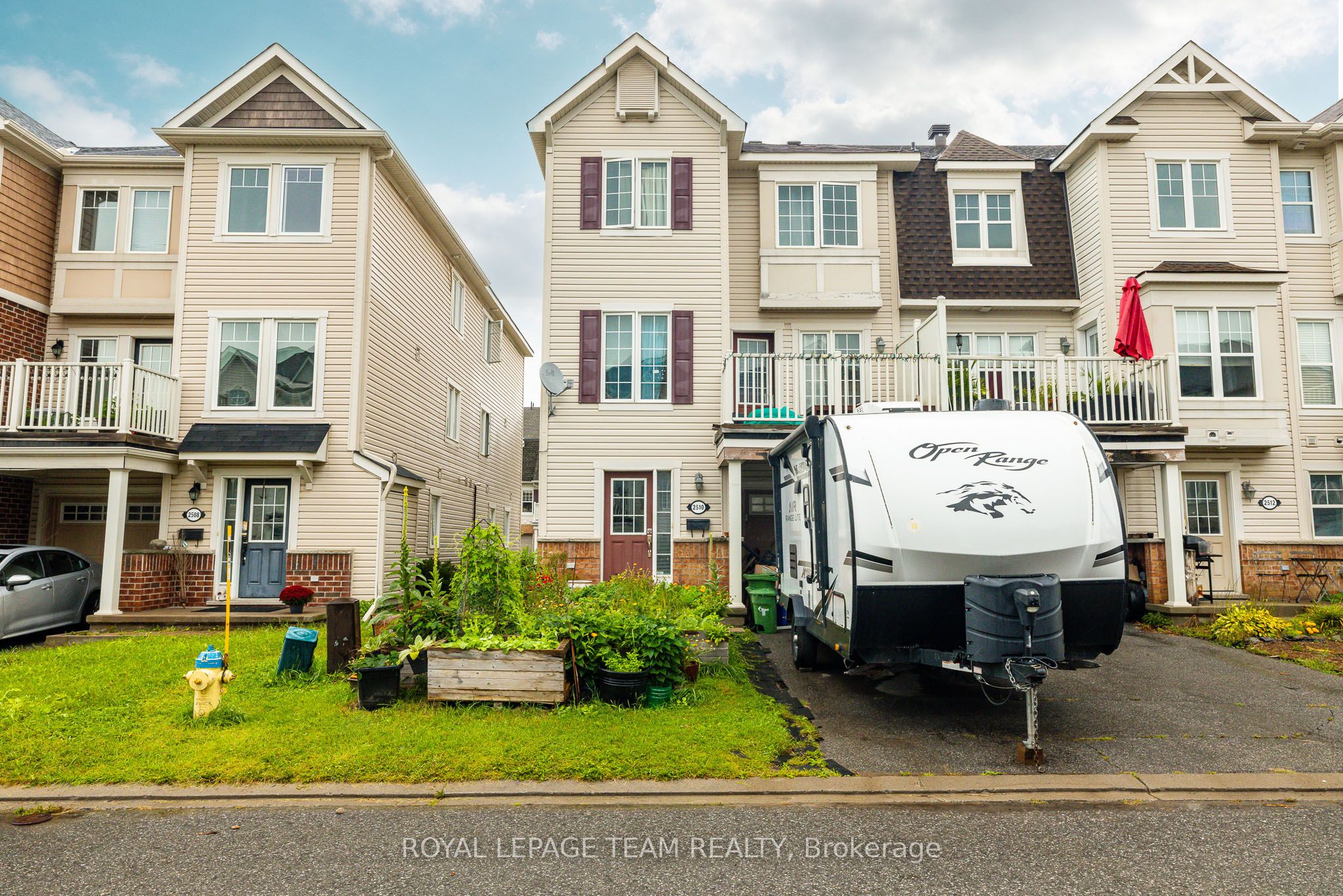 2510 Nutgrove Avenue Property Photo 1