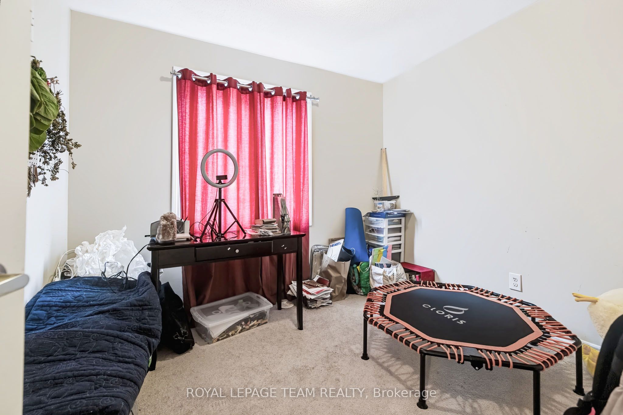 2510 Nutgrove Avenue Property Photo 15
