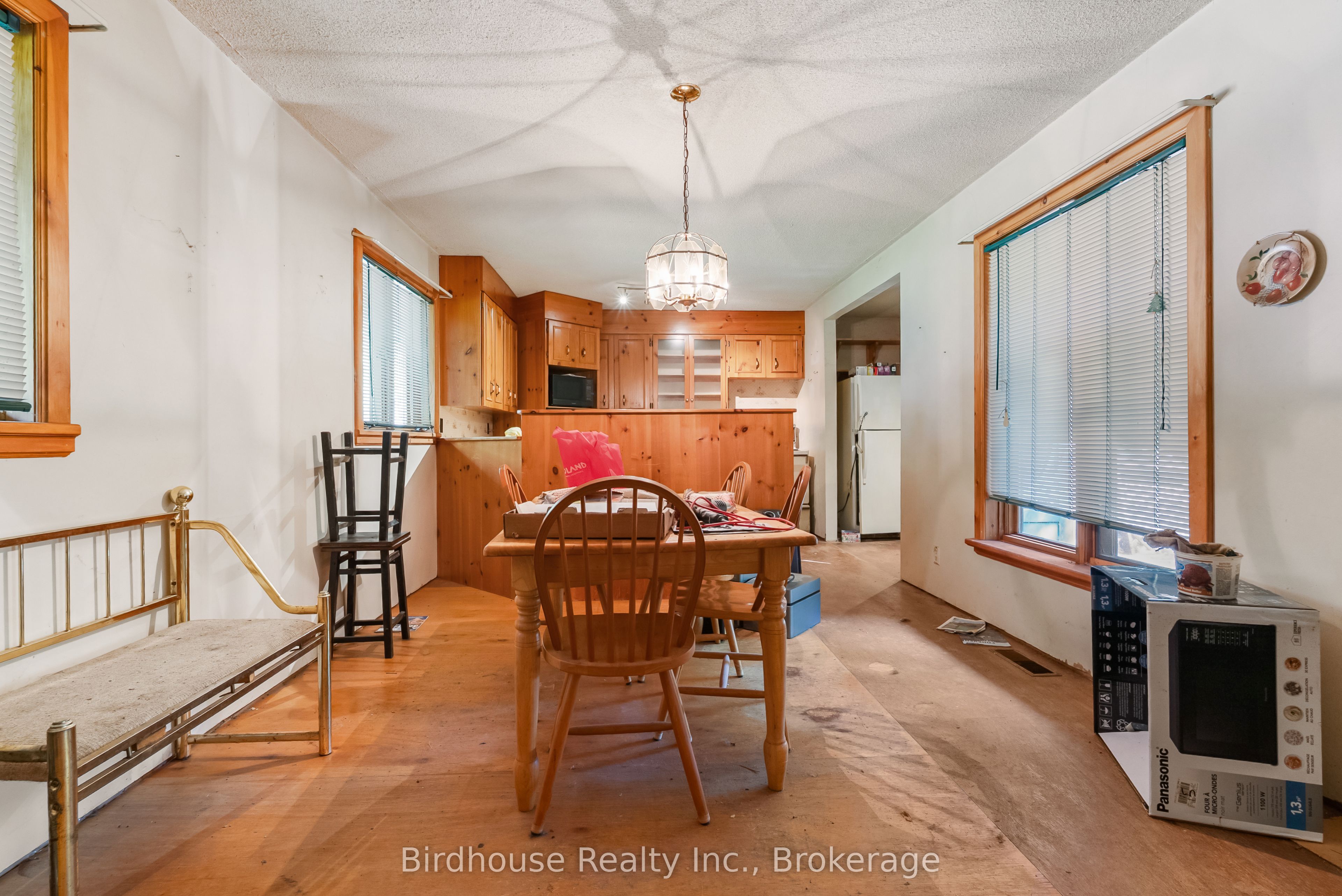 79 Honeysuckle Road Property Photo 12