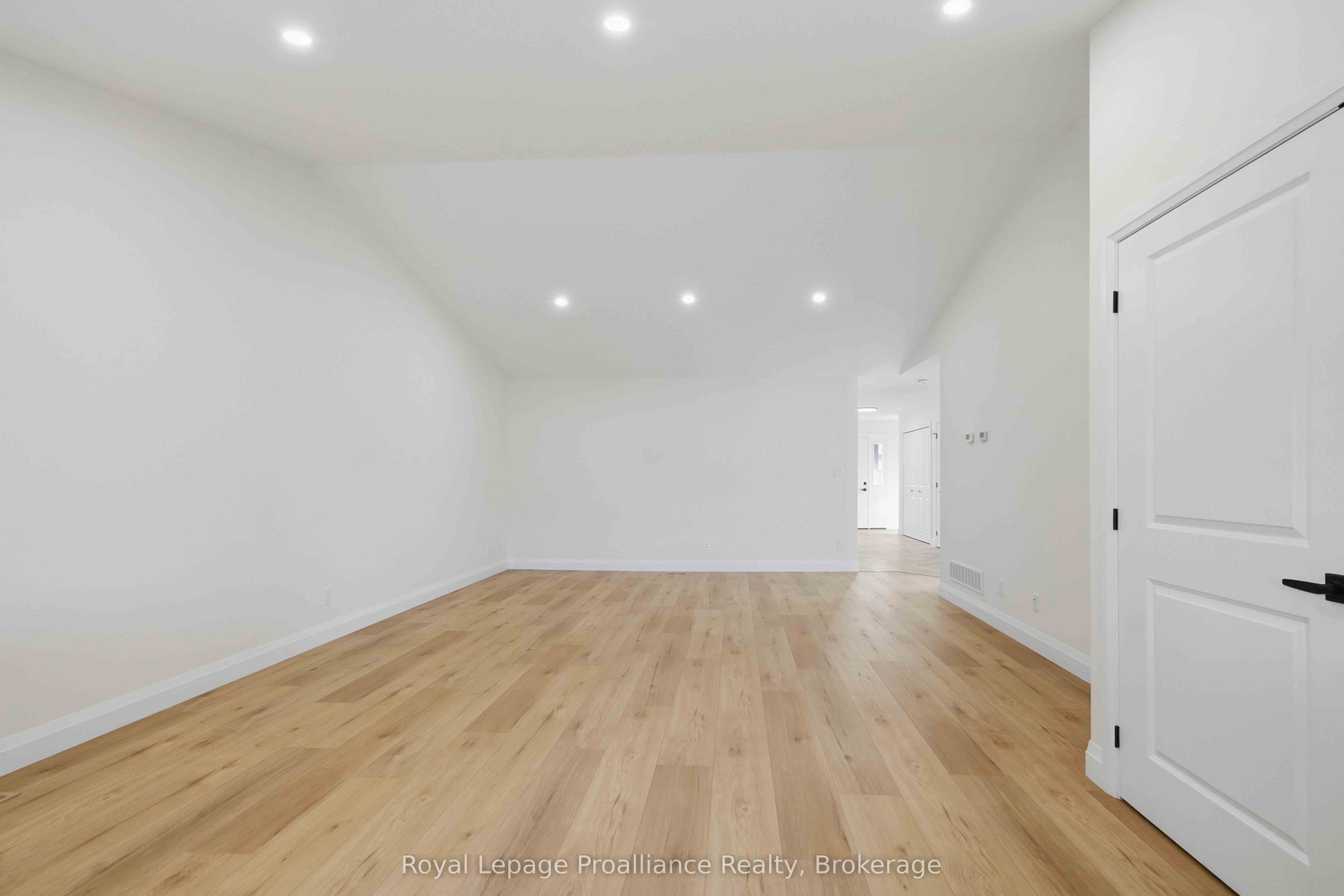 18 Clayton John Avenue Property Photo 6