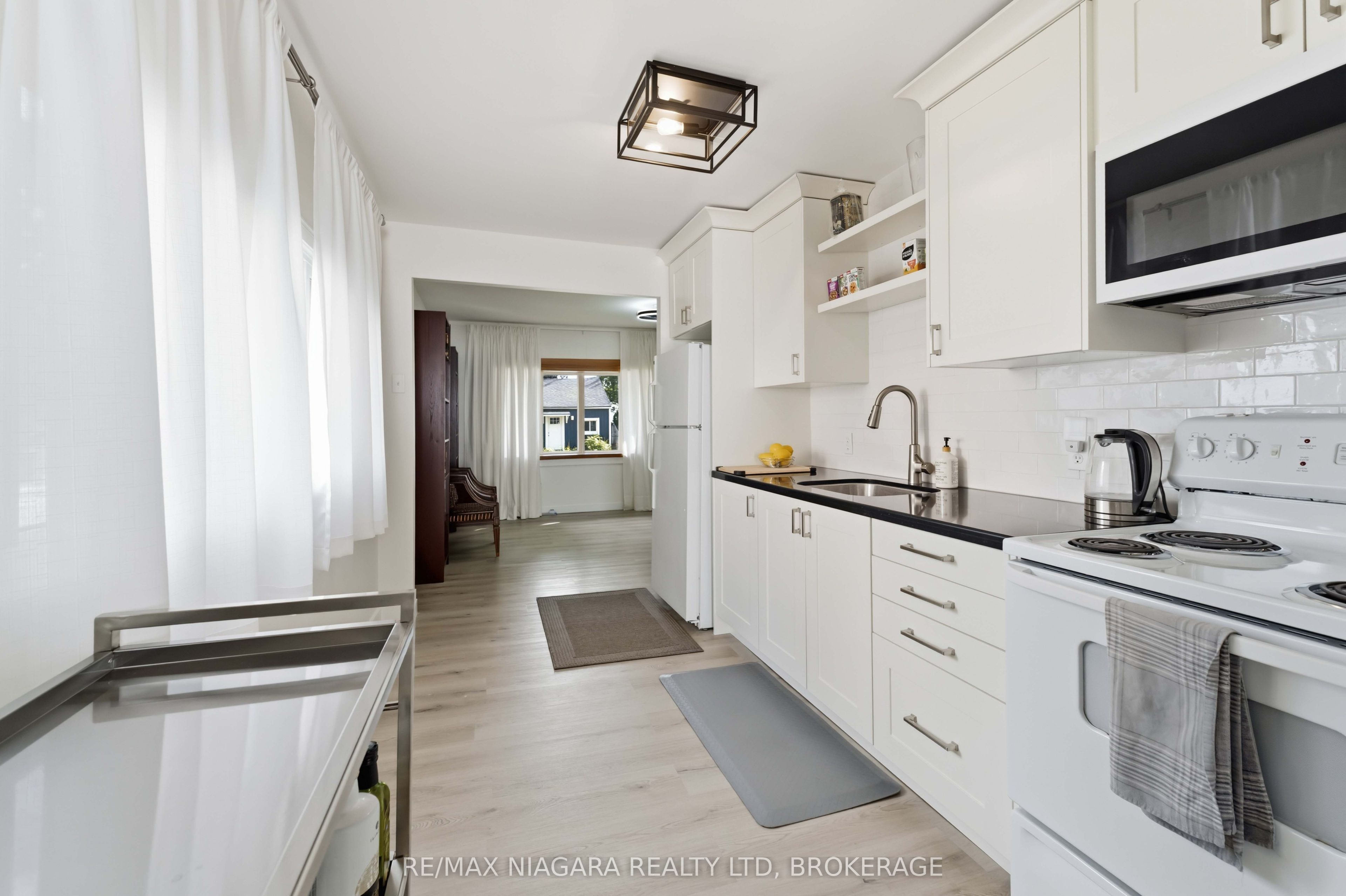 6317 Churchill Street Property Photo 16