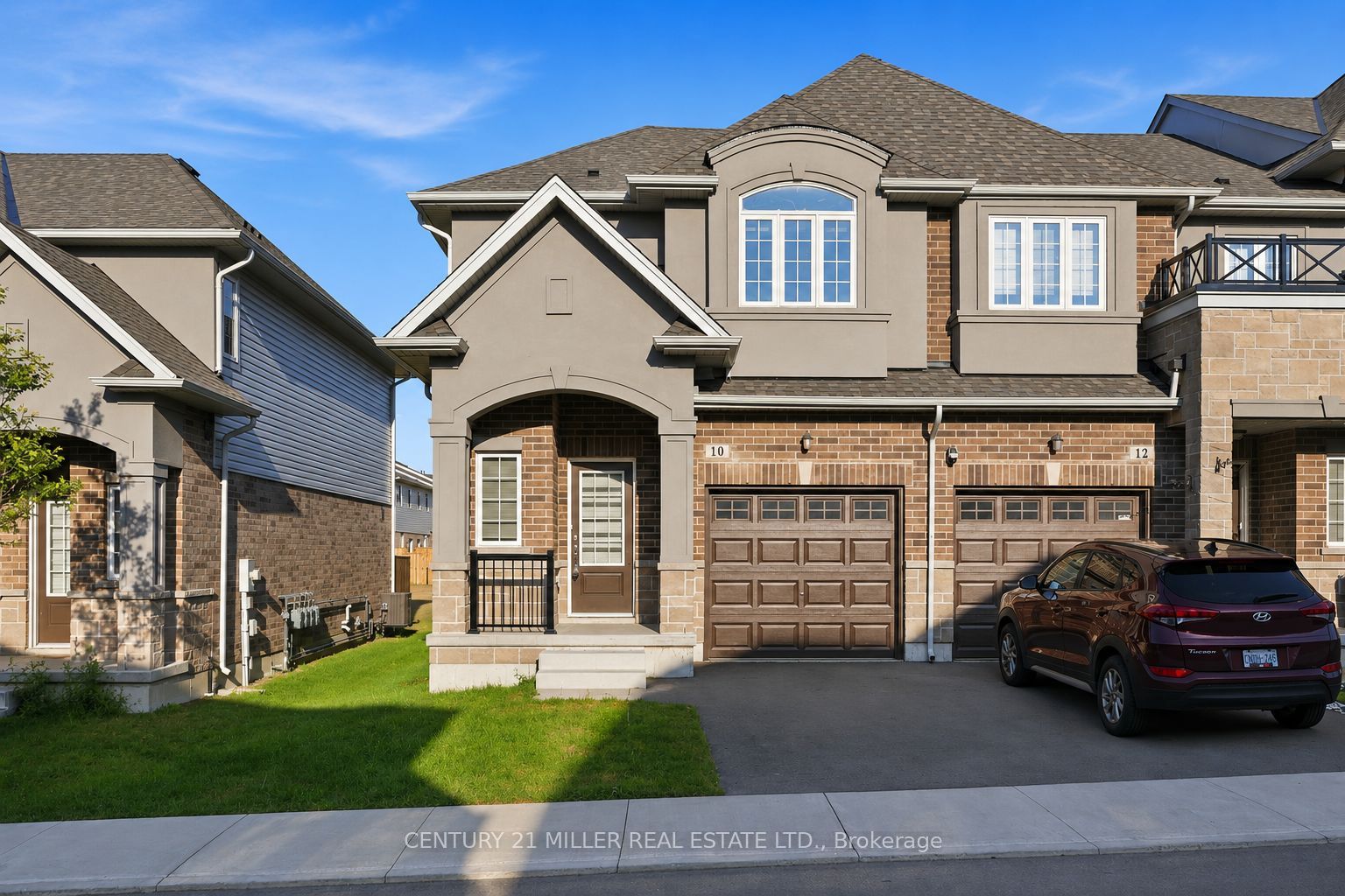 10 Linden Park Lane Property Photo 1
