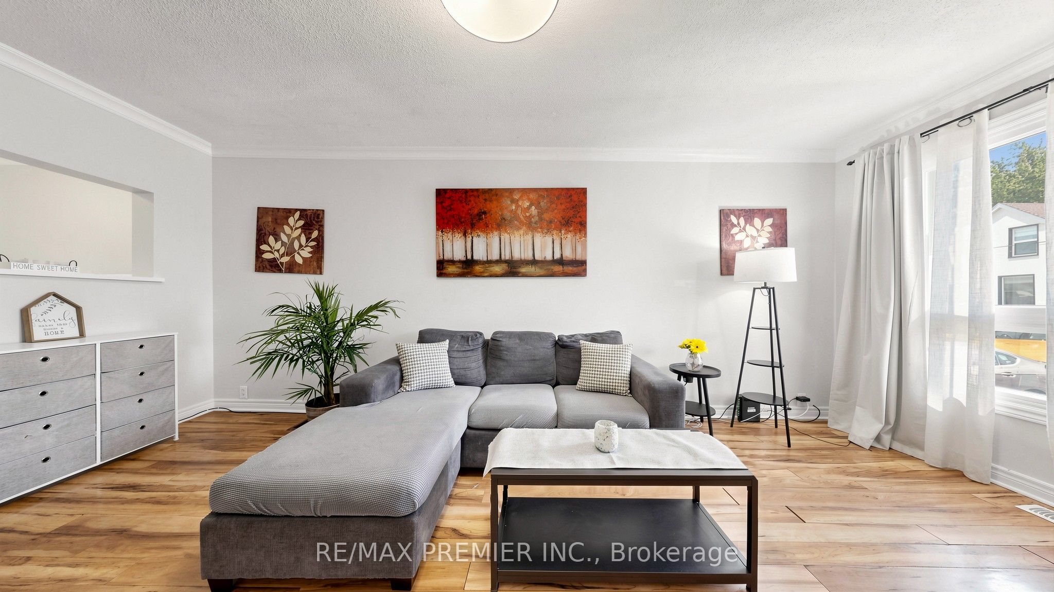27 Cambridge Avenue Property Photo 5