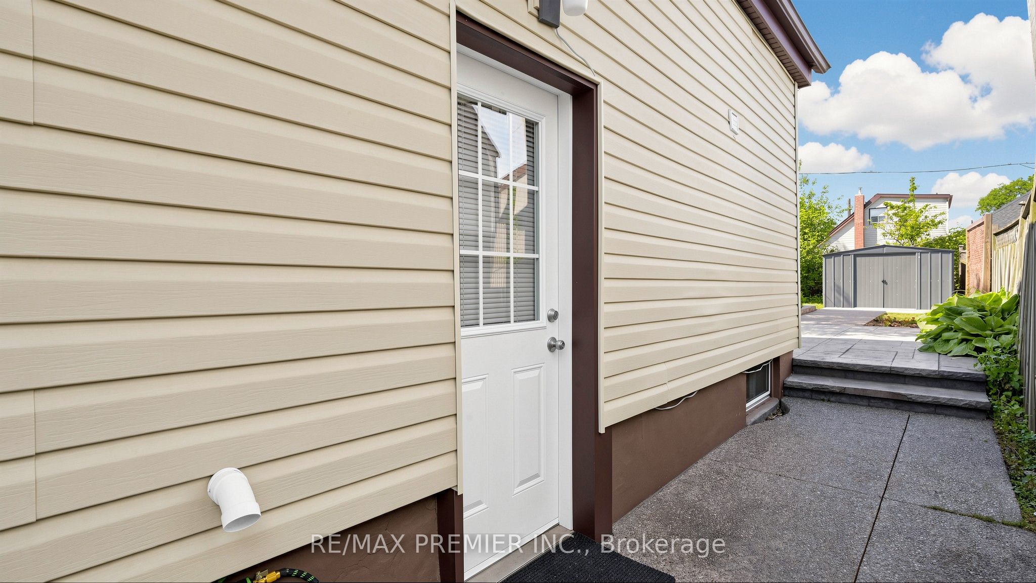 27 Cambridge Avenue Property Photo 32