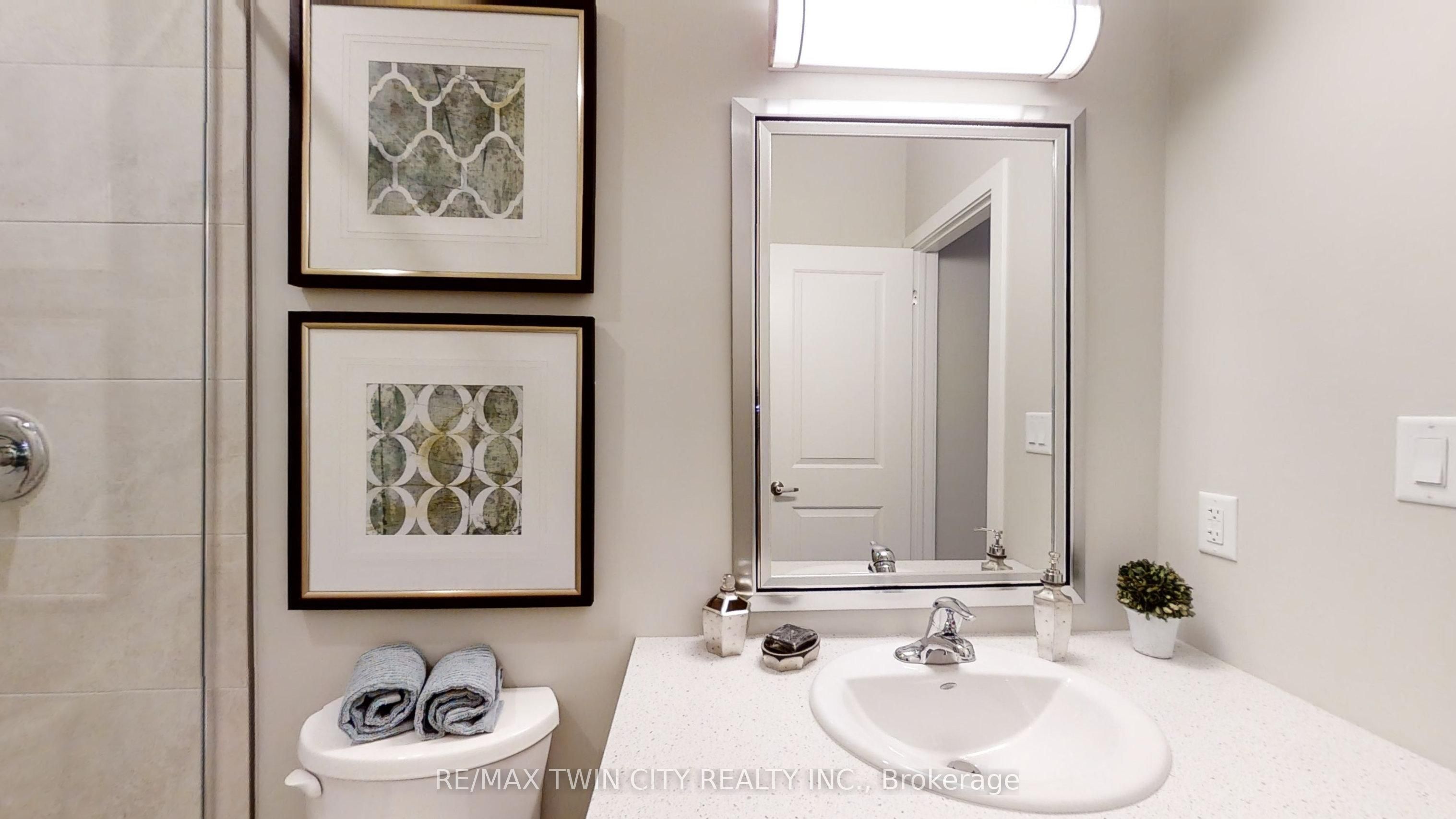 668 Chelton Road Property Photo 15