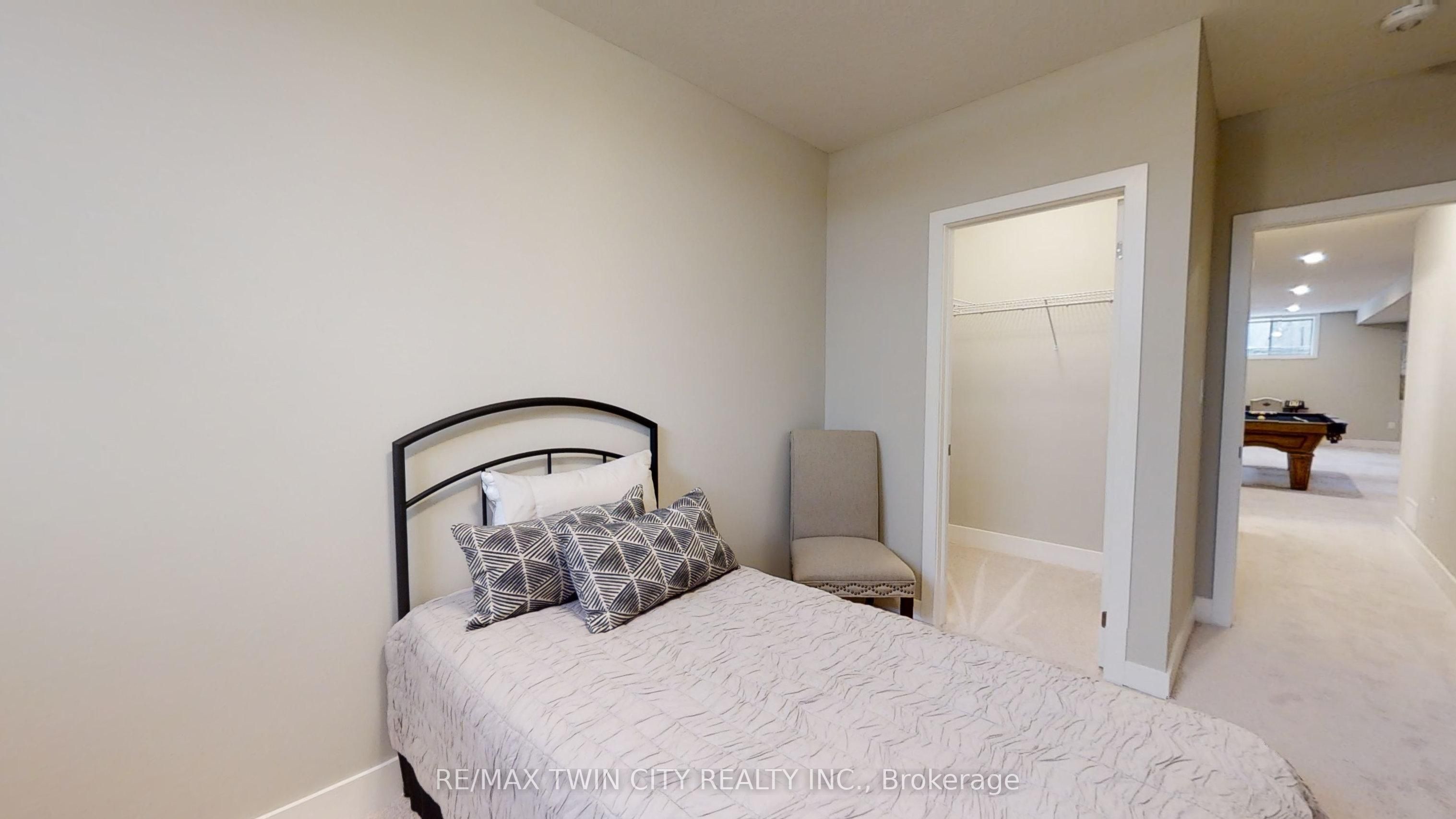 668 Chelton Road Property Photo 28