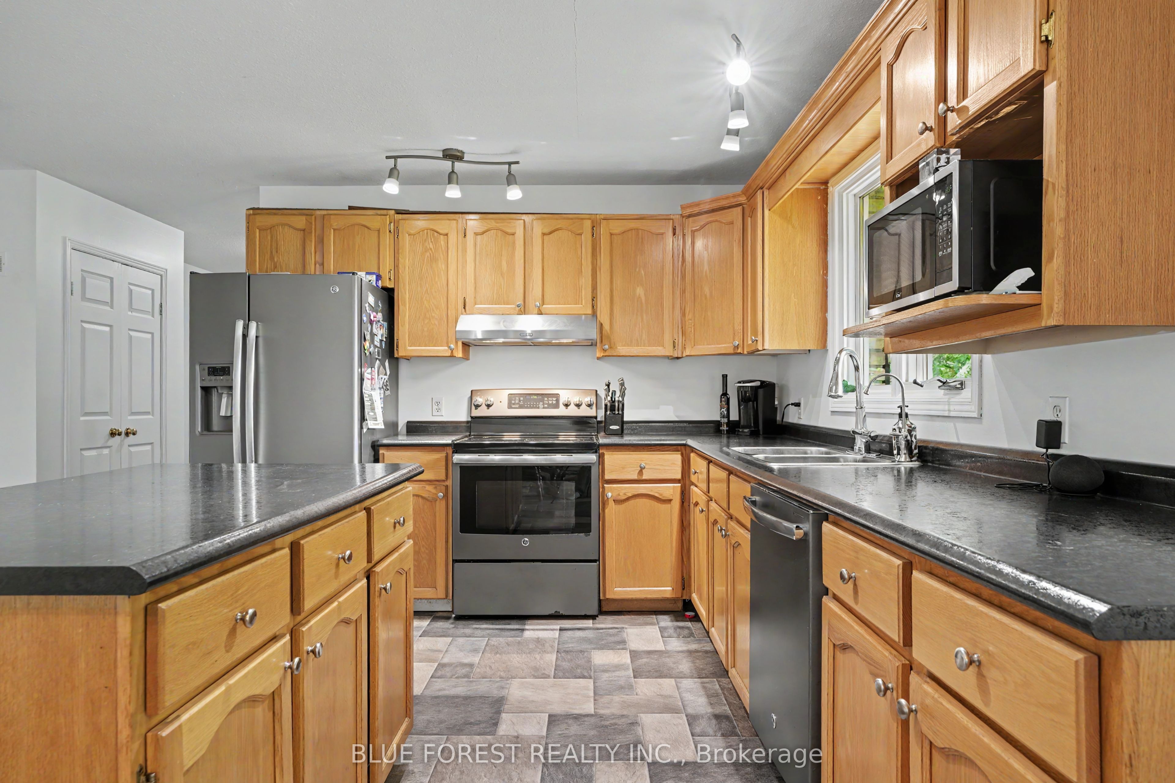 23706 Gray Line Property Photo 13