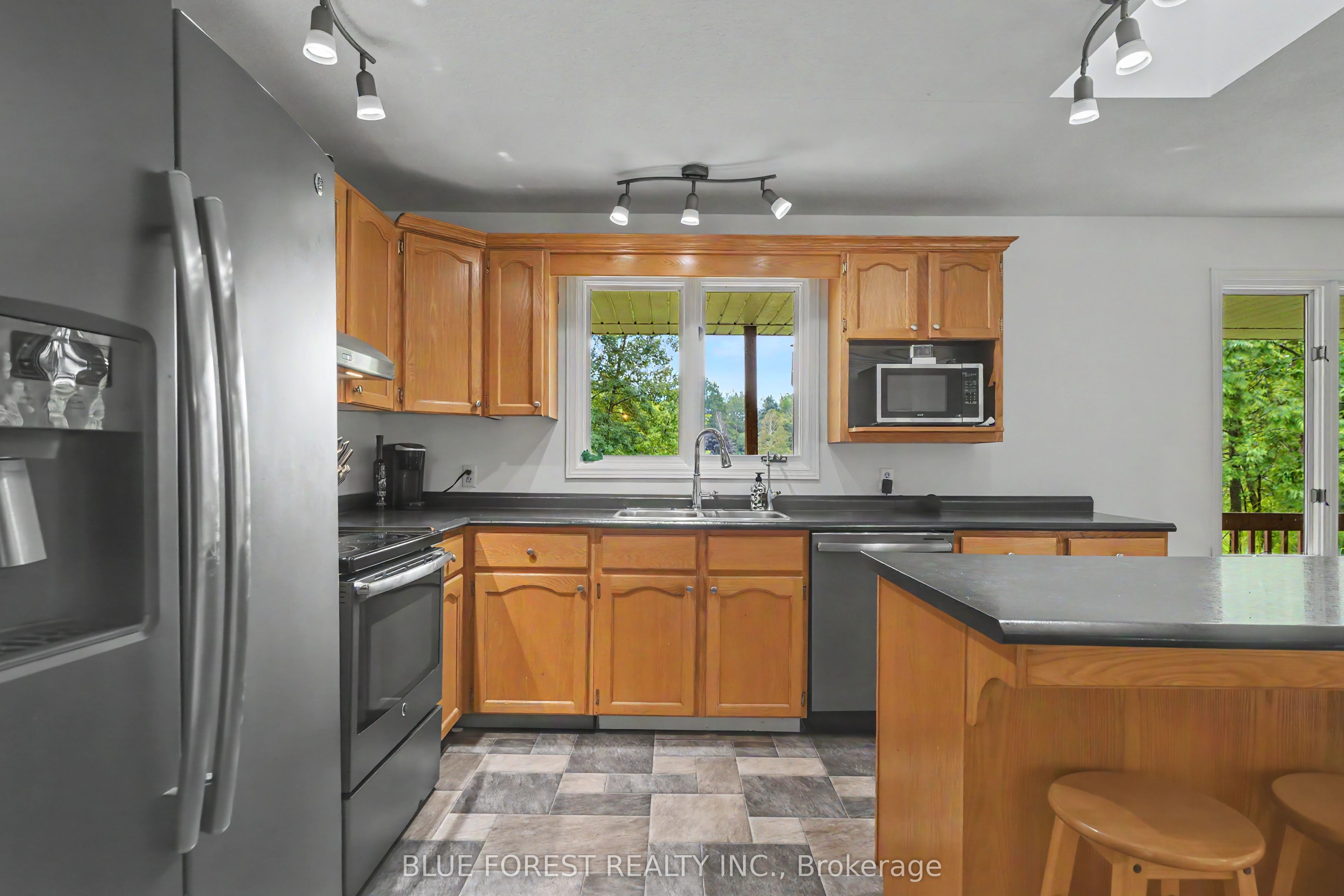 23706 Gray Line Property Photo 14
