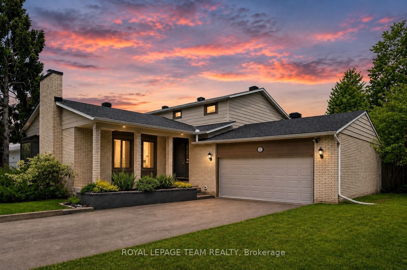 61 Amberwood Crescent