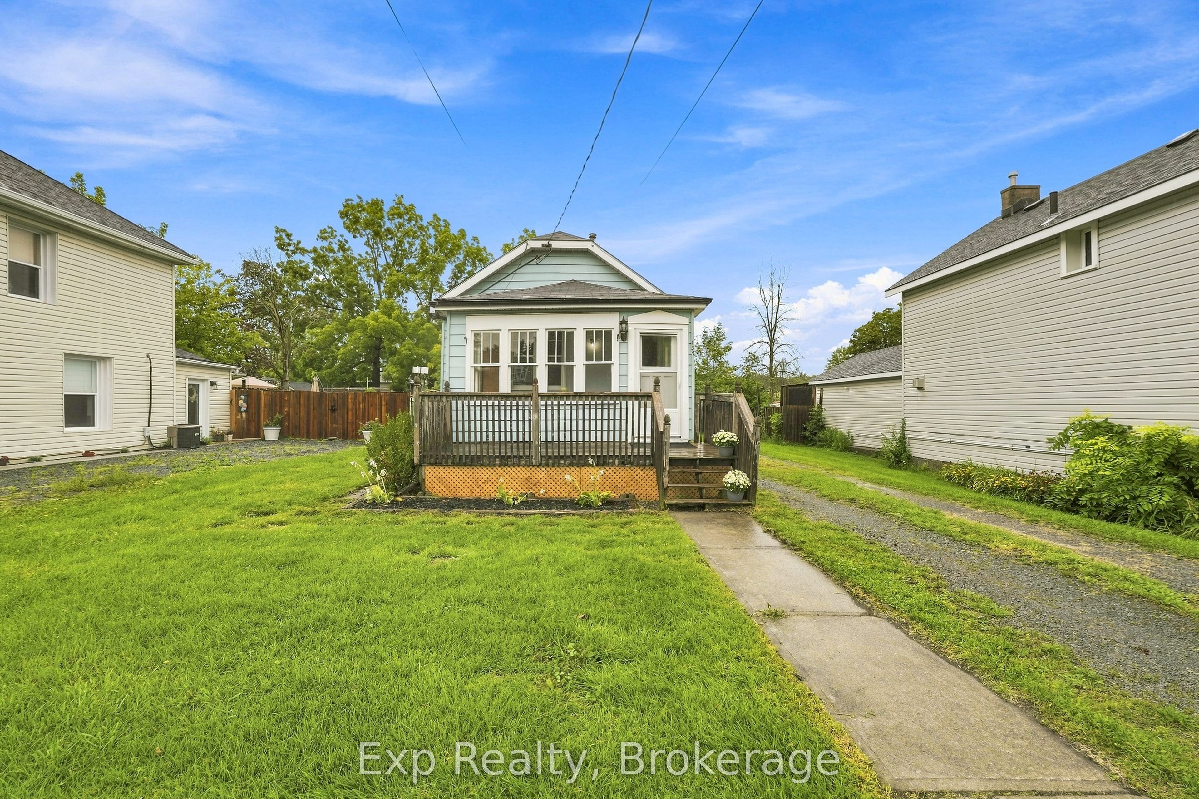 134 Catharine Street Property Photo 4