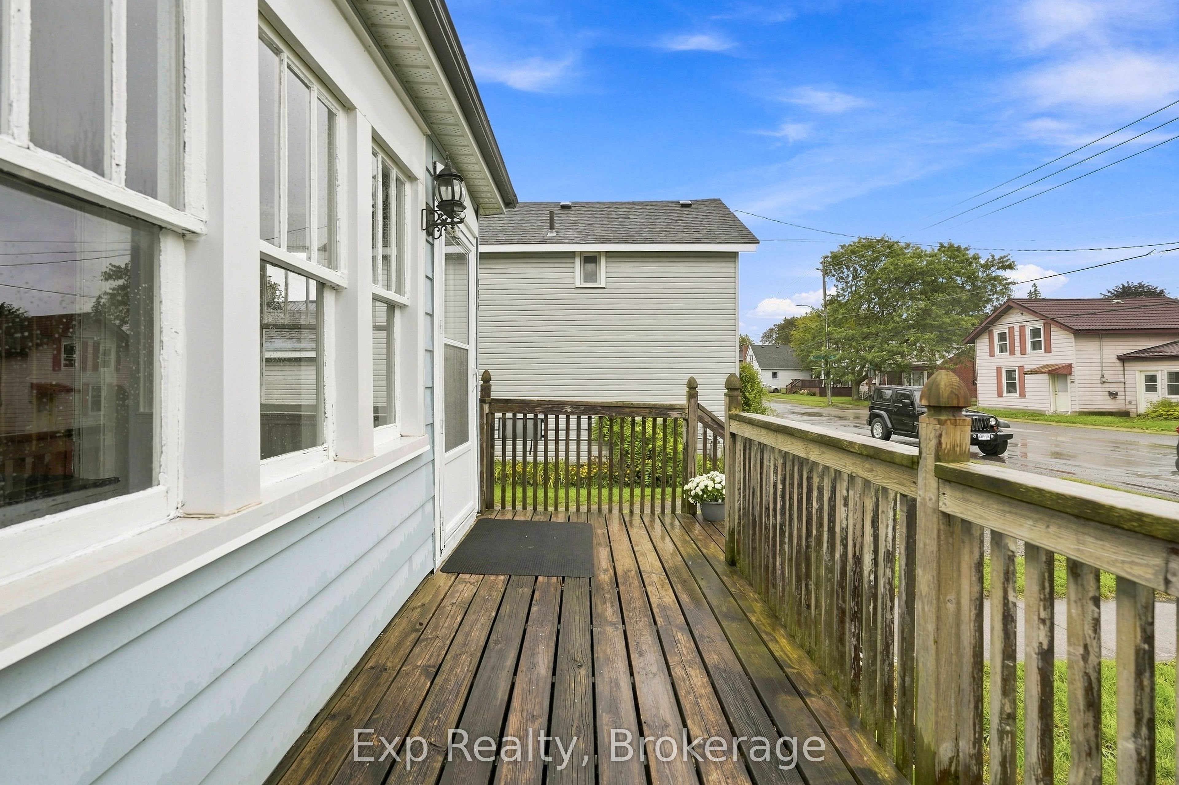 134 Catharine Street Property Photo 6