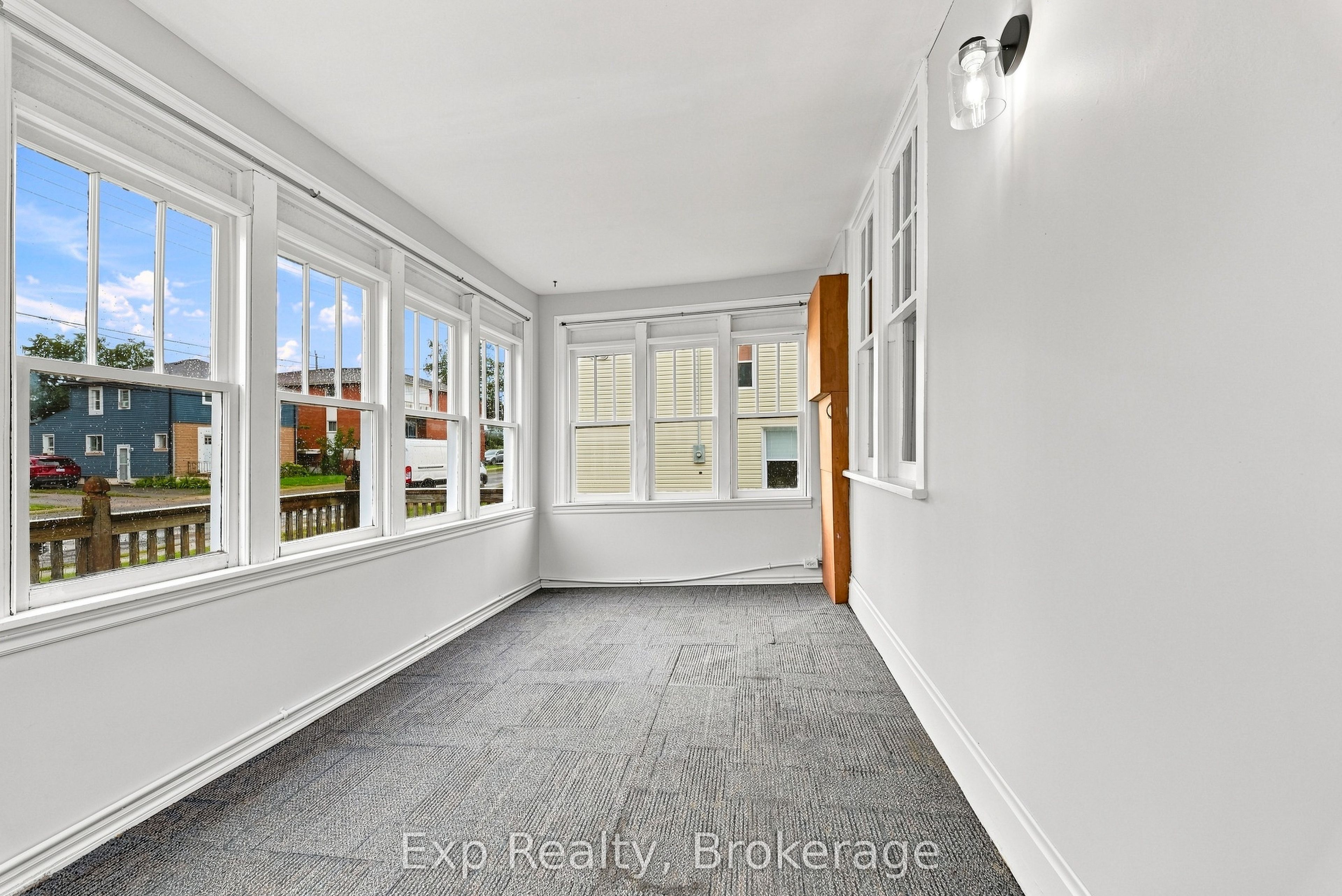 134 Catharine Street Property Photo 8