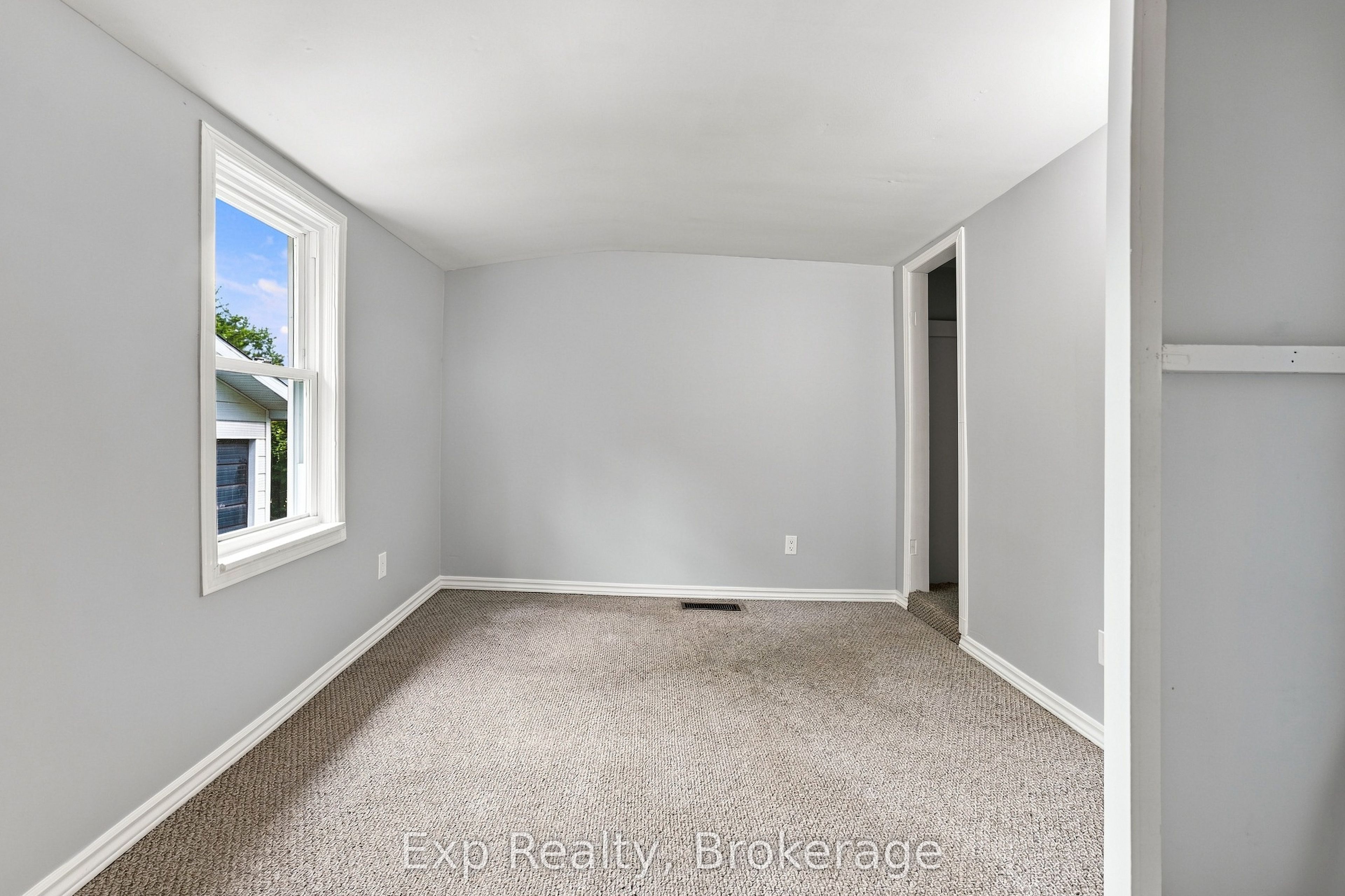 134 Catharine Street Property Photo 22