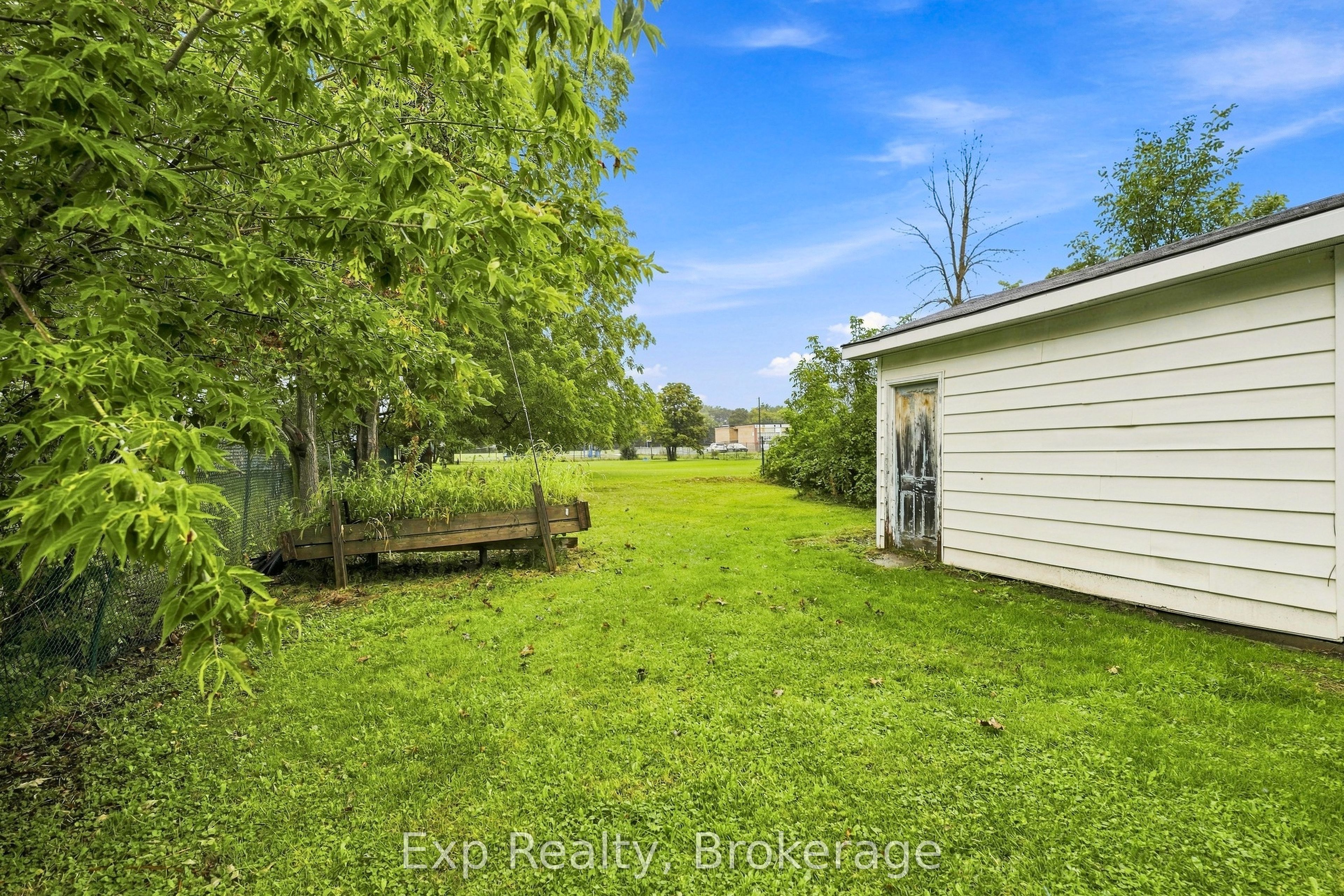 134 Catharine Street Property Photo 29