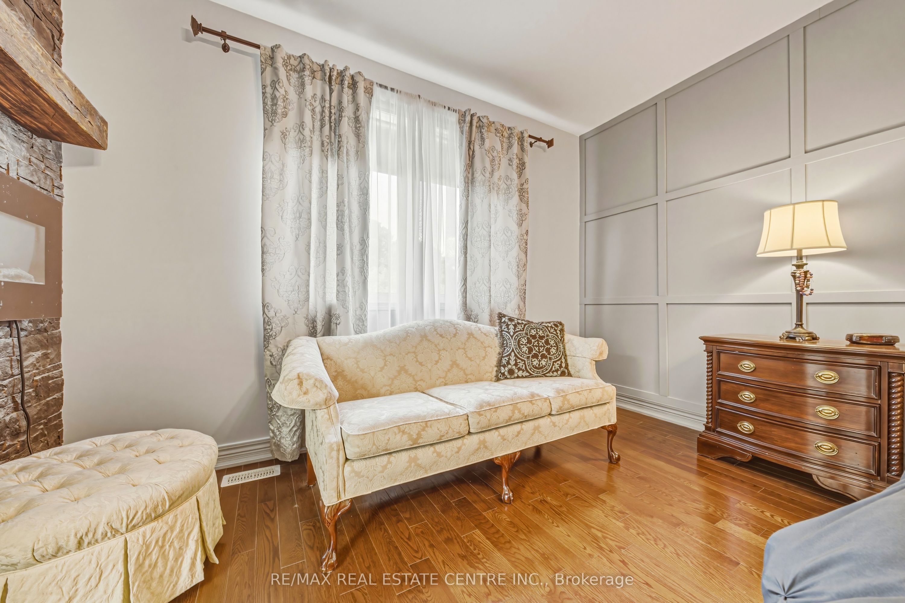 37 Lambert Crescent Property Photo 22