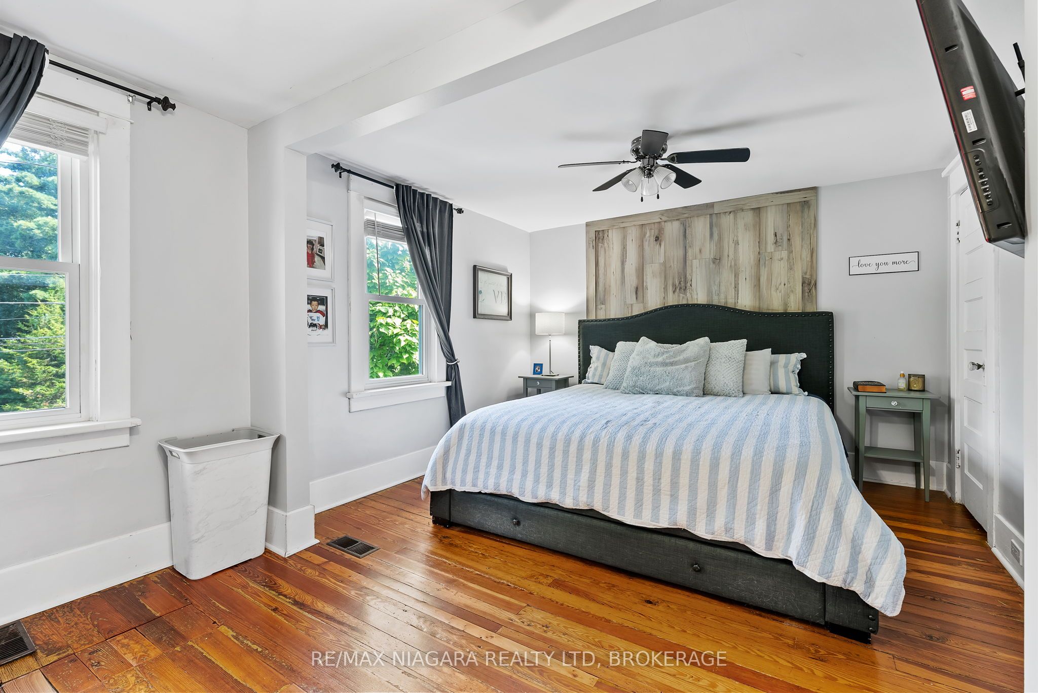 63 Bridge Street W Property Photo 15