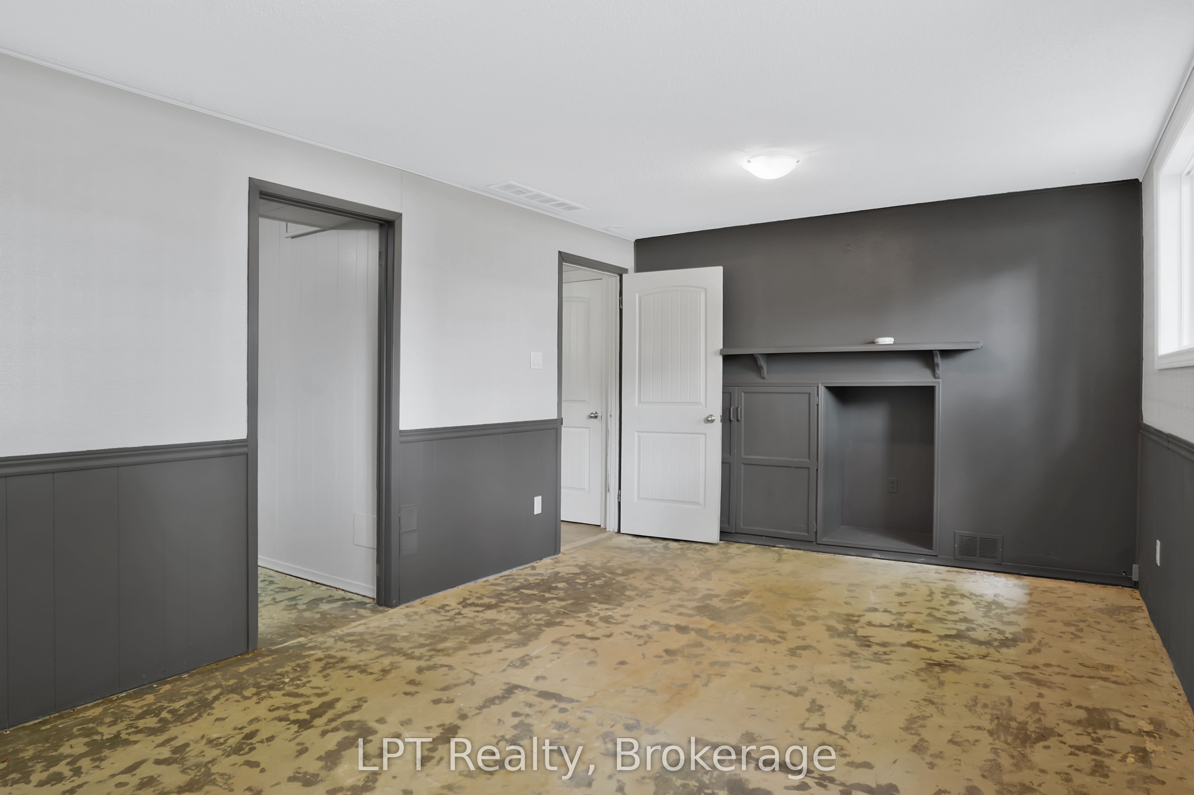 354 Goderich Street Property Photo 32