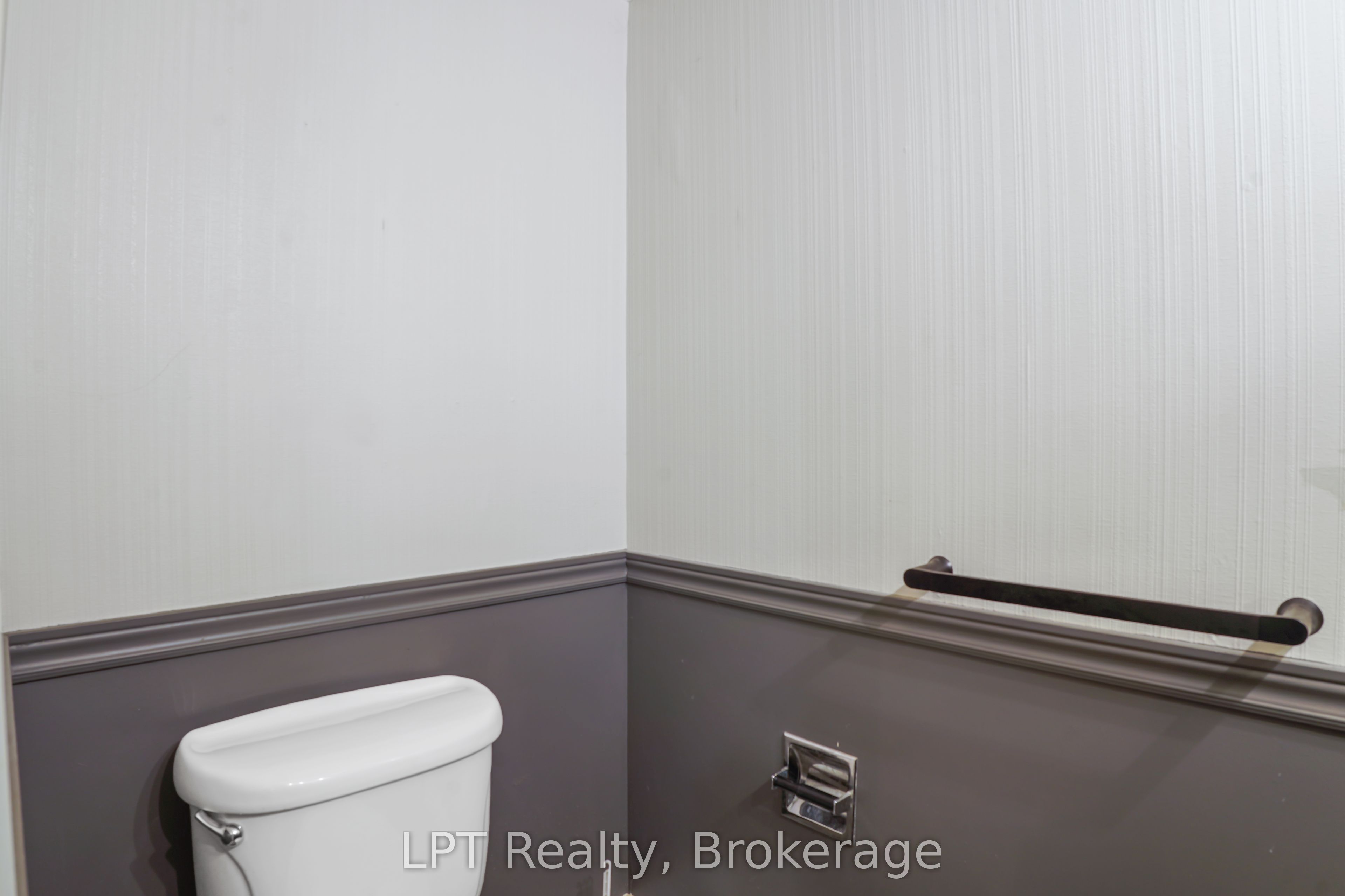 354 Goderich Street Property Photo 36