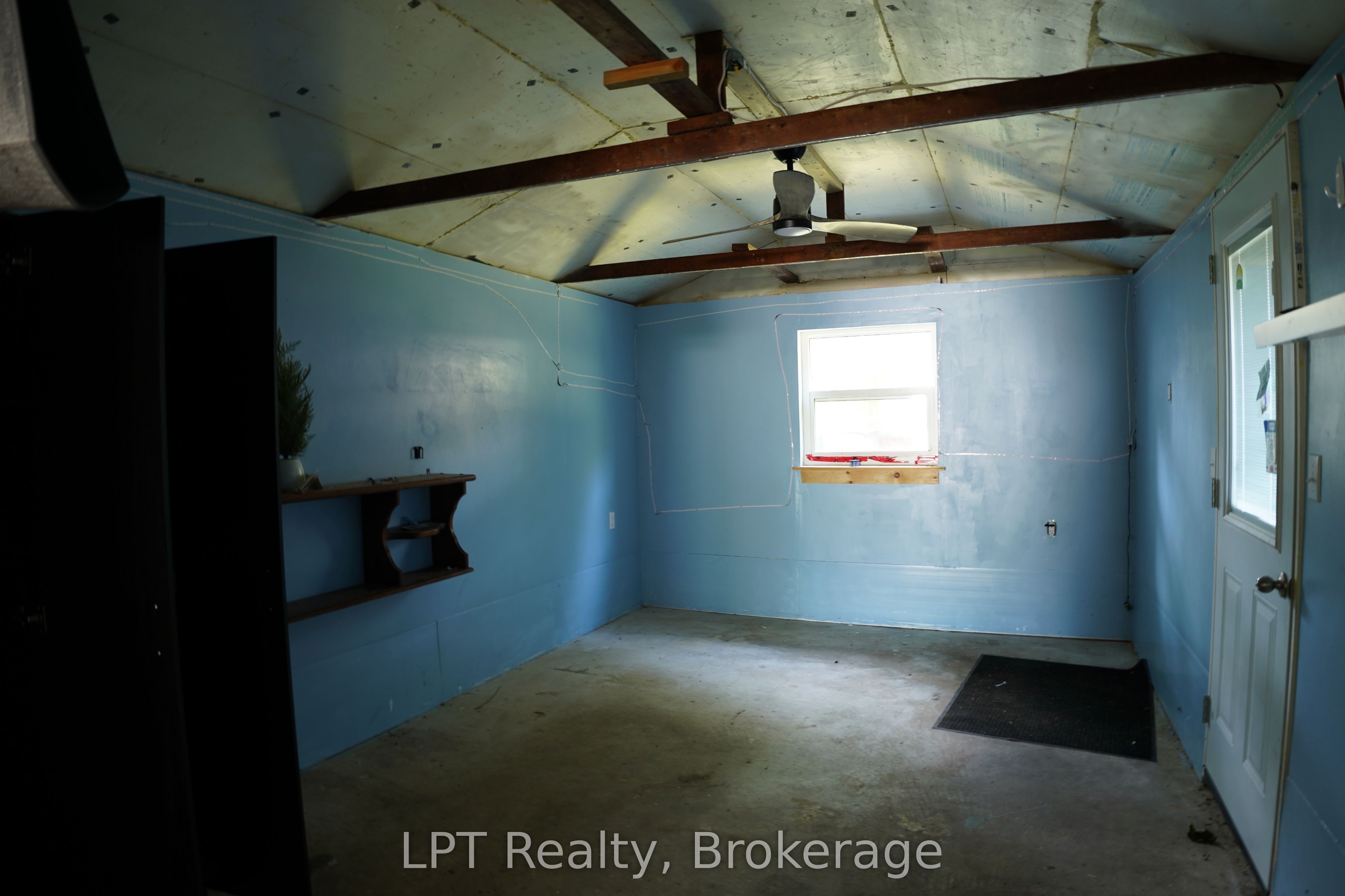 354 Goderich Street Property Photo 43