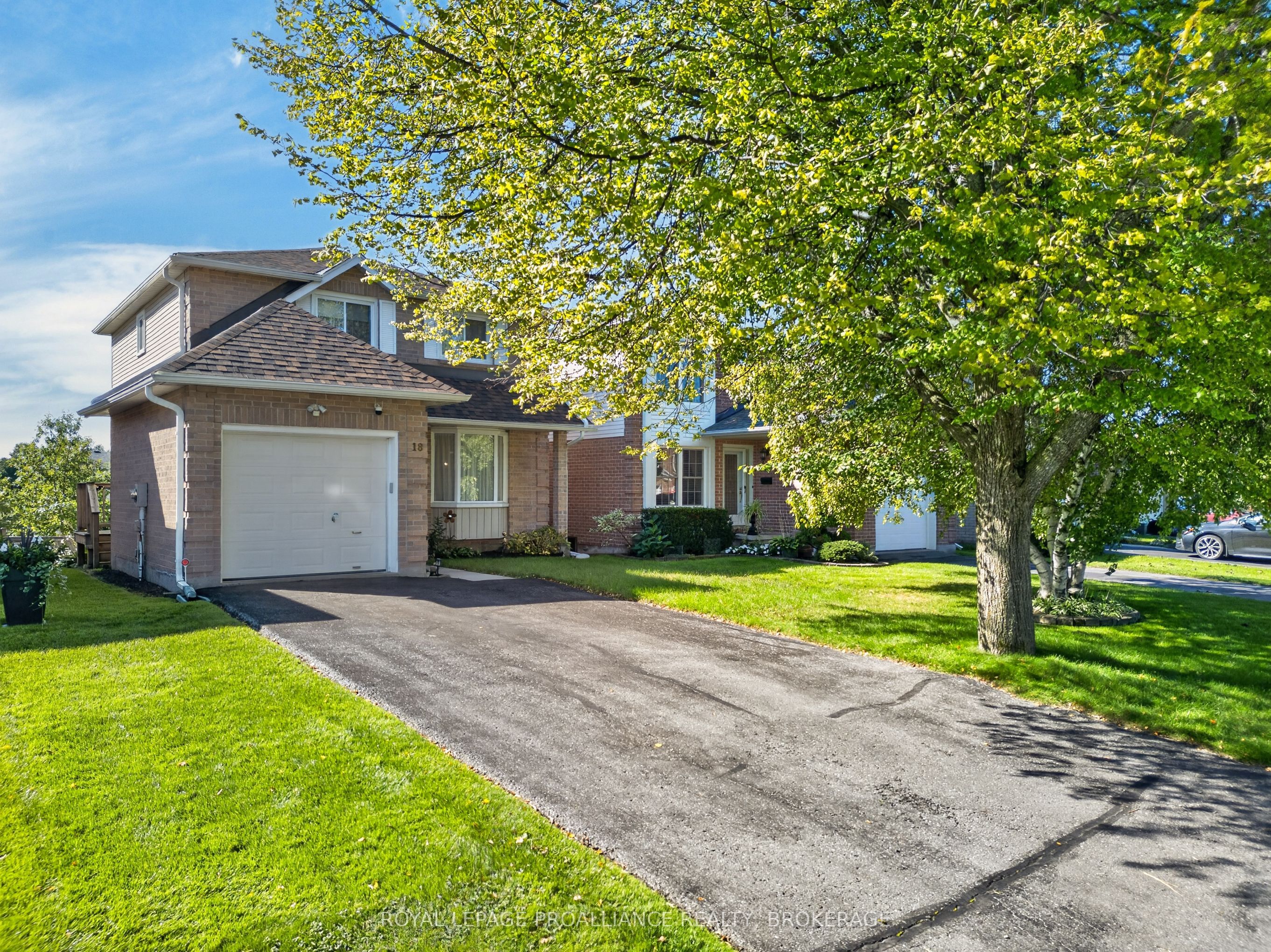 18 Richdale Court Property Photo 2