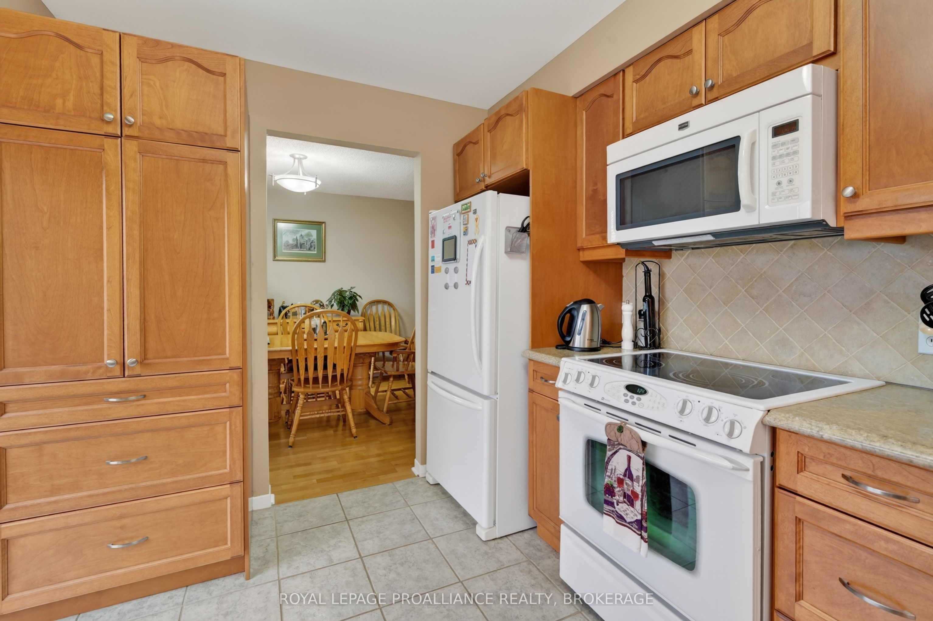18 Richdale Court Property Photo 8