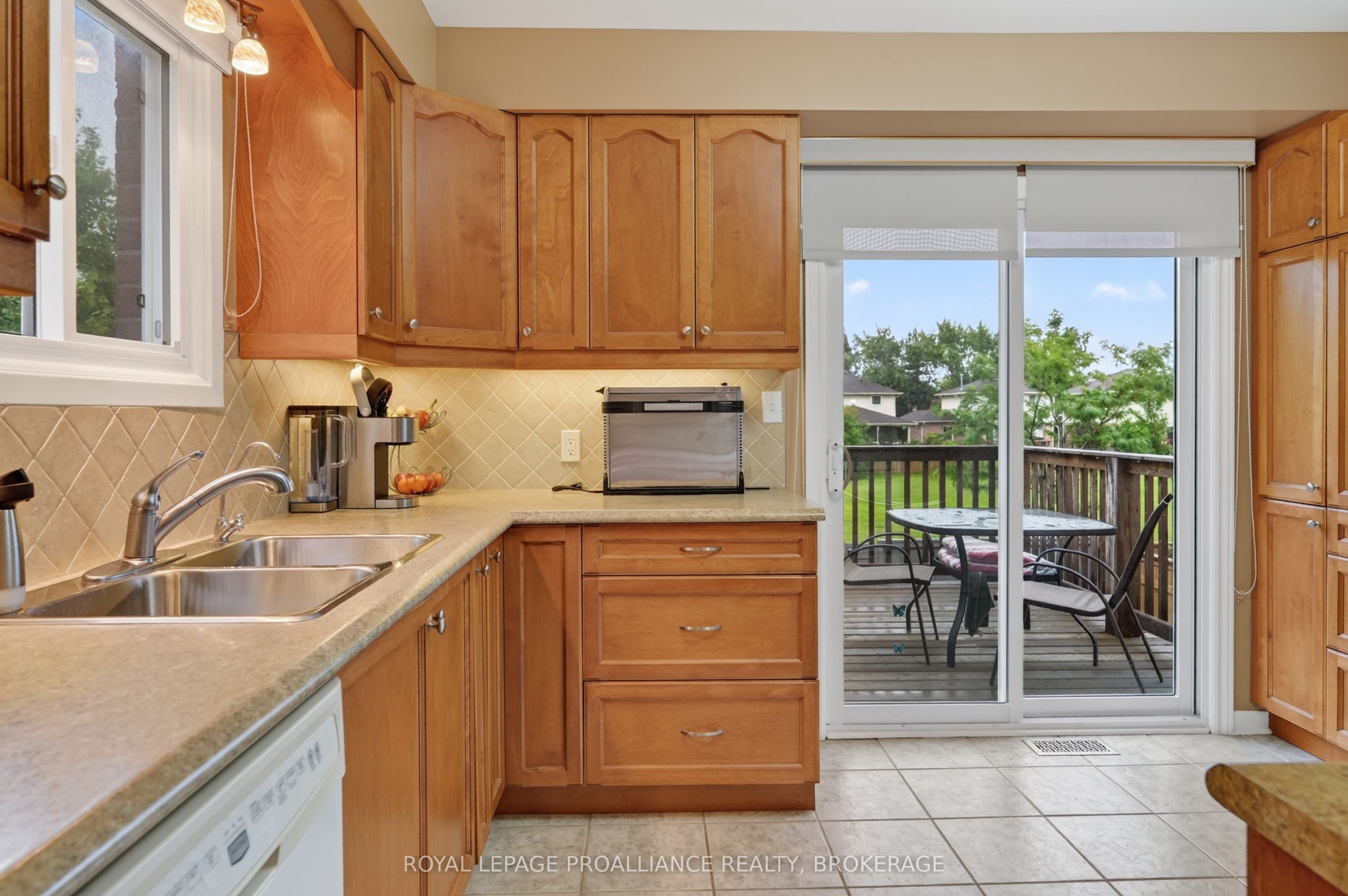 18 Richdale Court Property Photo 10